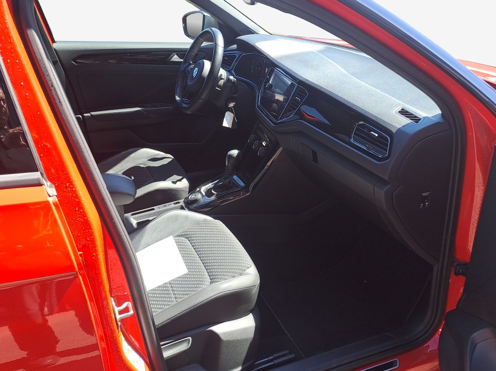 VW T-Roc 2.0 TSI R DSG 4Motion-image-13
