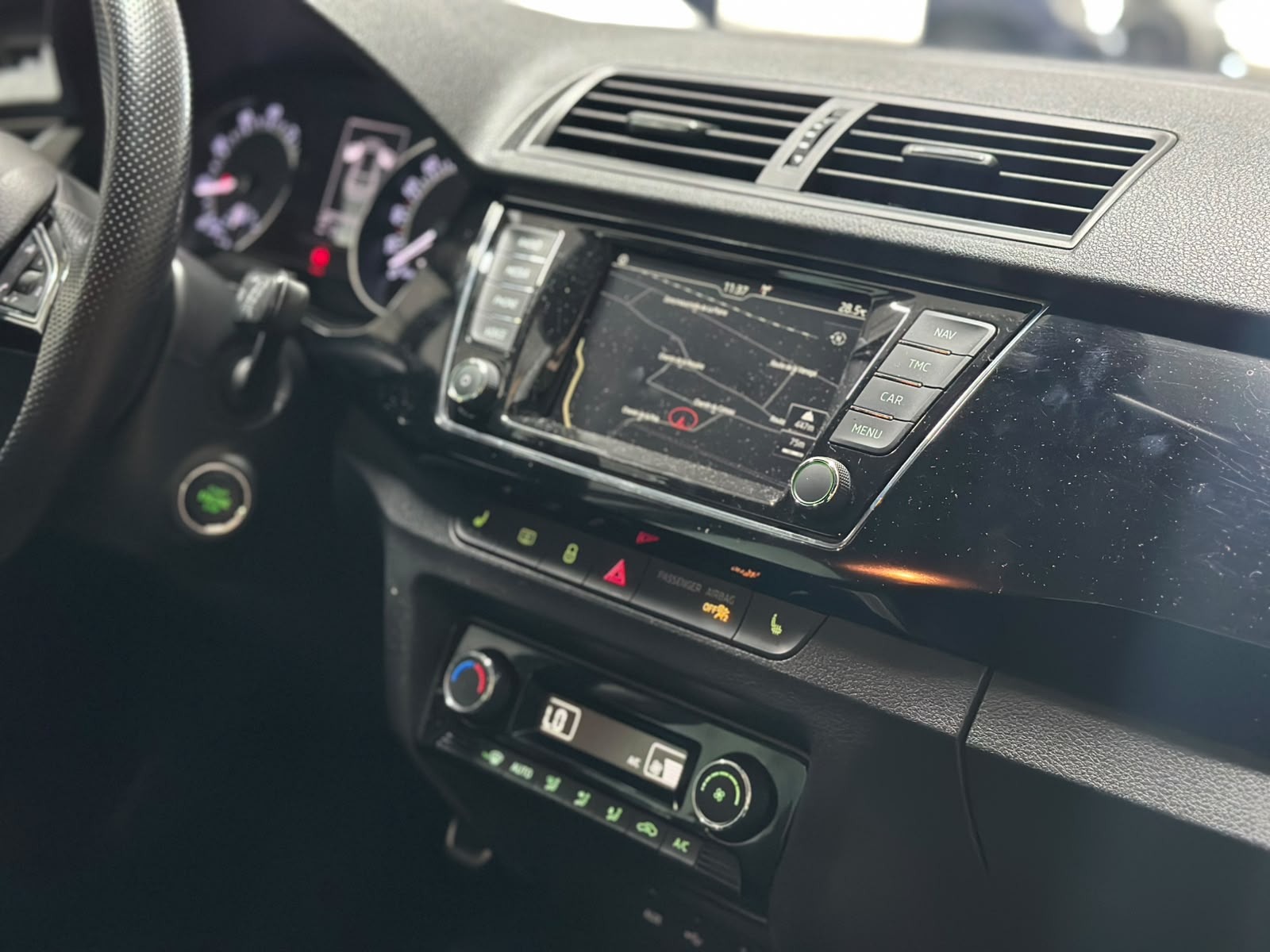 SKODA Fabia 1.2 TSI Monte Carlo-image-13
