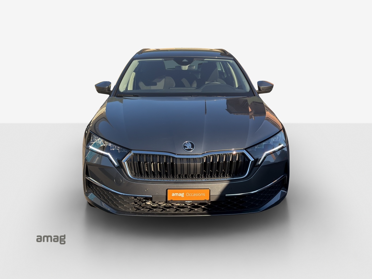 SKODA Octavia Combi 1.5 TSI mHEV DSG Selection-image-5