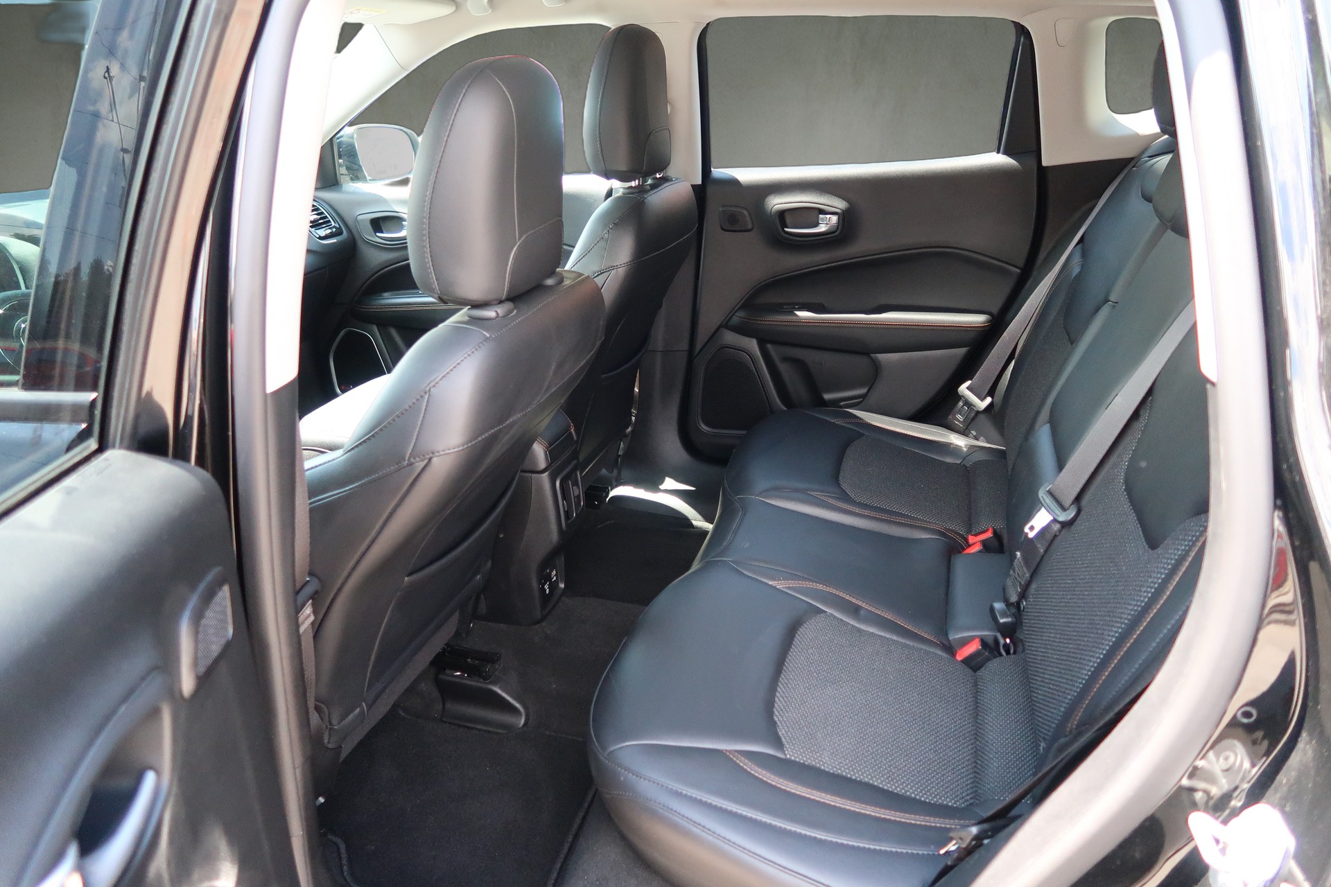 JEEP Compass 2.0CRD Limited AWD 9ATX-image-7