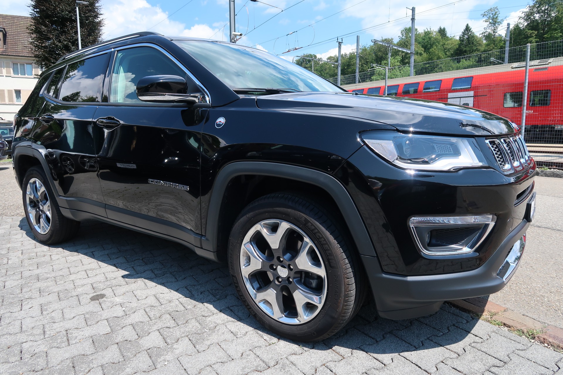 JEEP Compass 2.0CRD Limited AWD 9ATX-showroom-element-2