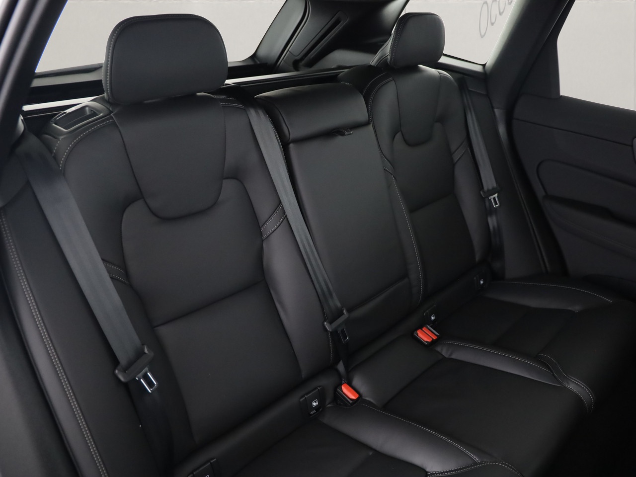 VOLVO XC60 2.0 T8 TE Black Edition eAWD-image-3
