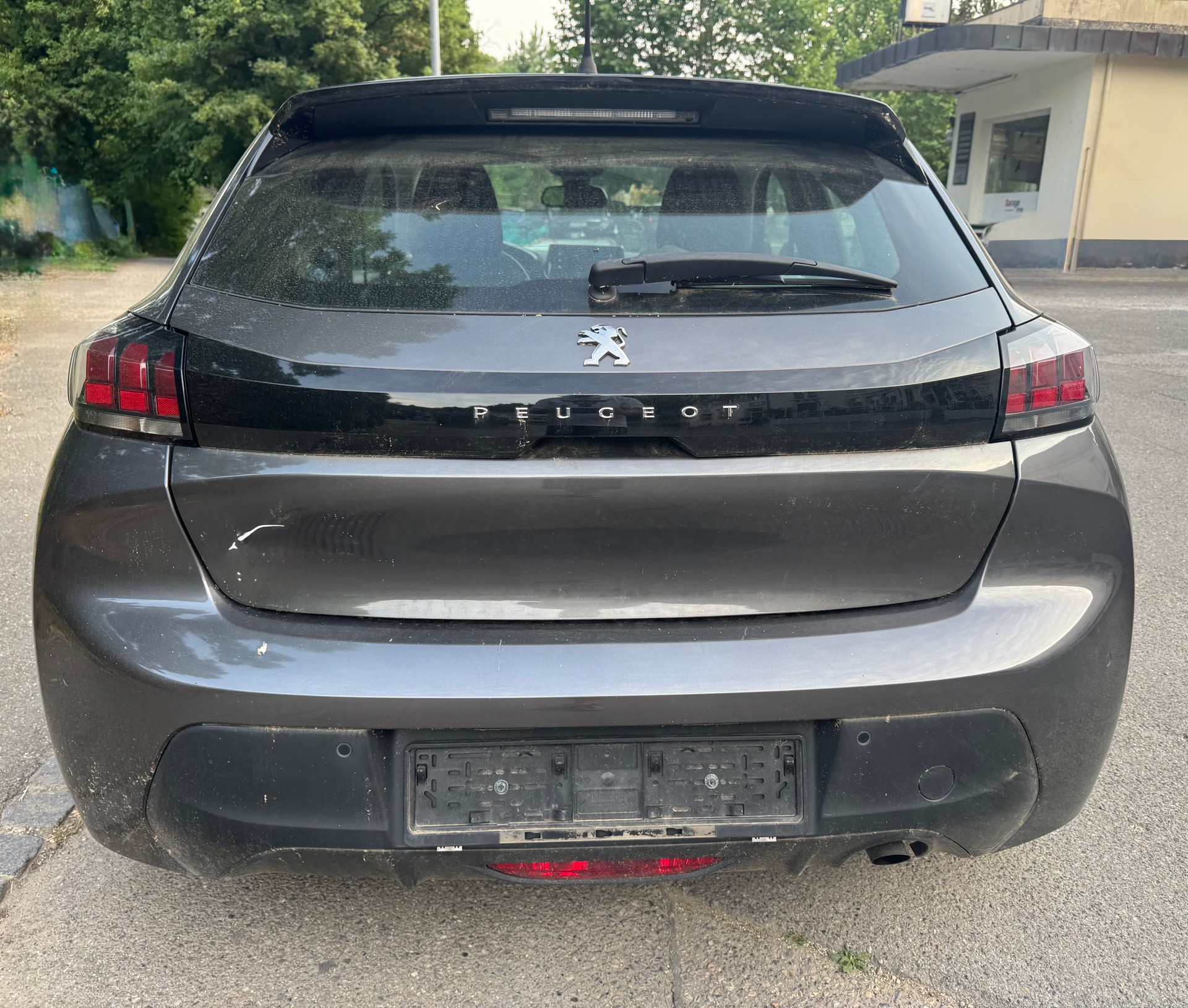 PEUGEOT 208 1.2 PureTech Active-image-7