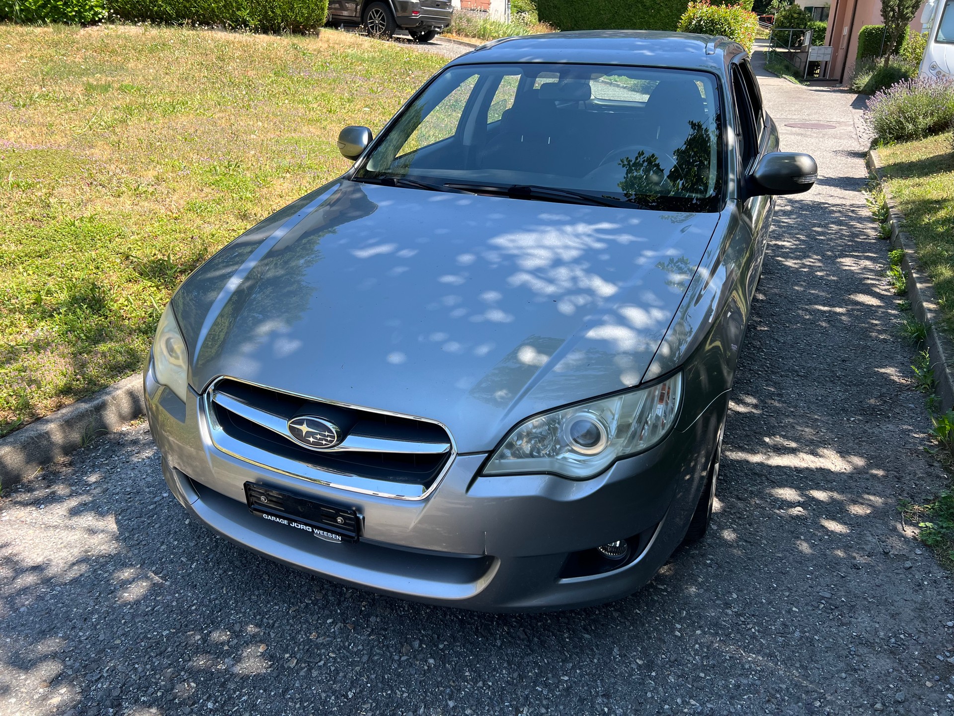 SUBARU 2.0 R Swiss Family-image-1