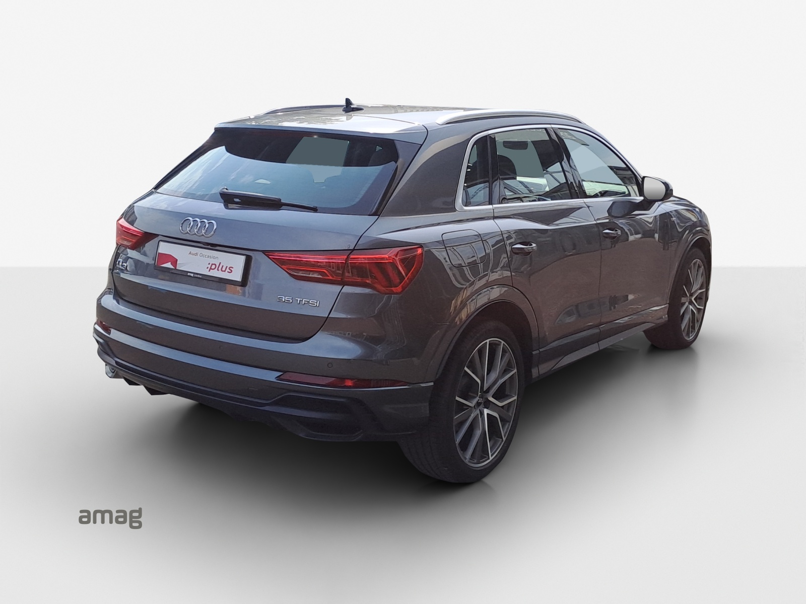 AUDI Q3 35 TFSI advanced S-tronic-image-4
