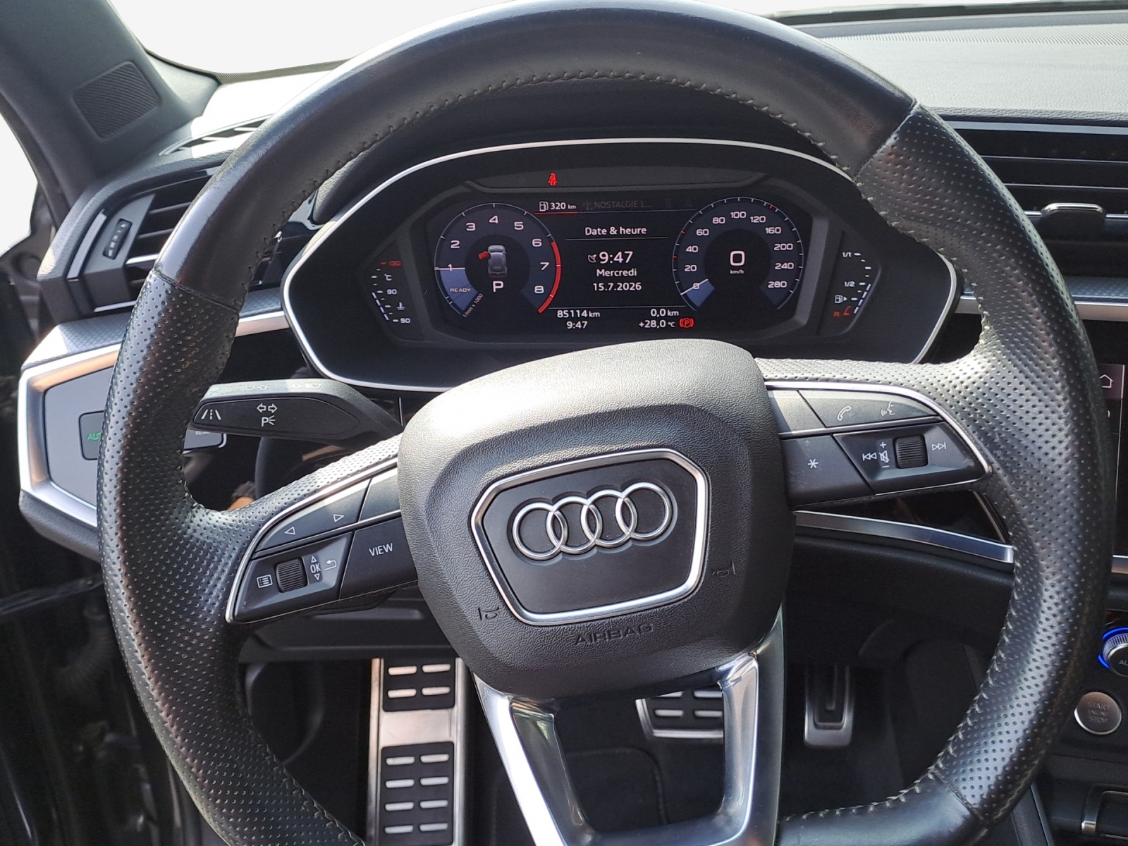 AUDI Q3 35 TFSI advanced S-tronic-image-9