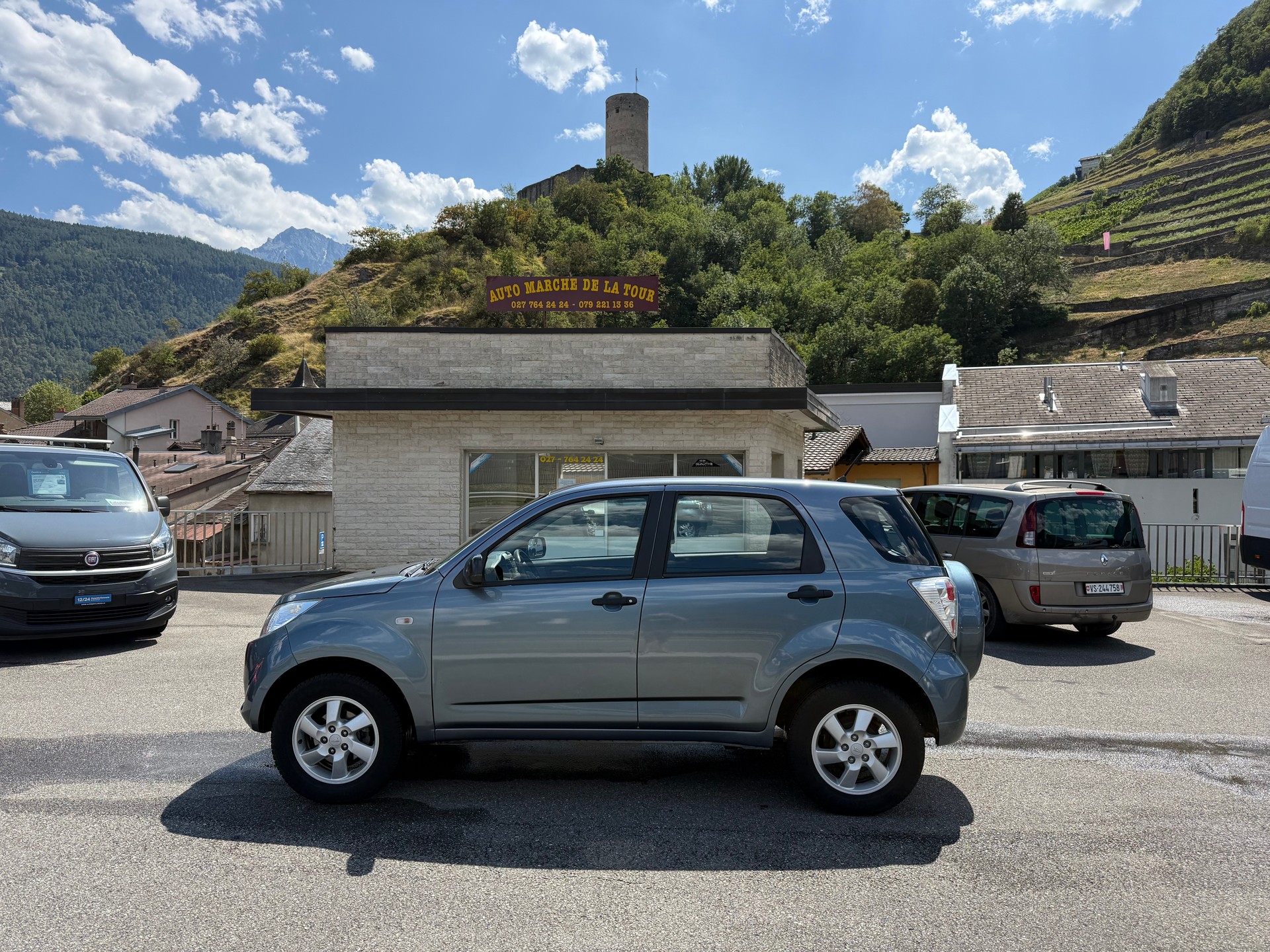DAIHATSU Terios 1.5 16V 4WD Automatic-image-0