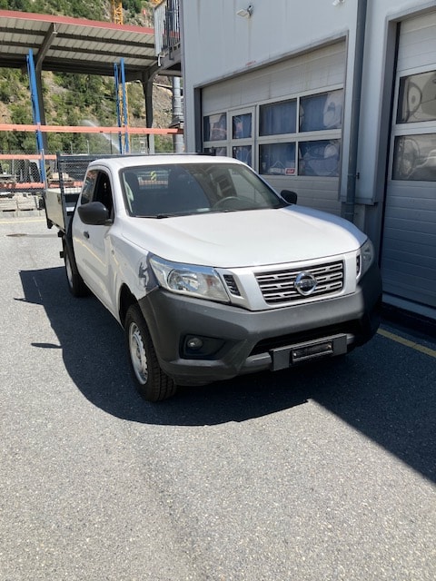 NISSAN 2.3 dCi King Cab Visia S/S-image-1