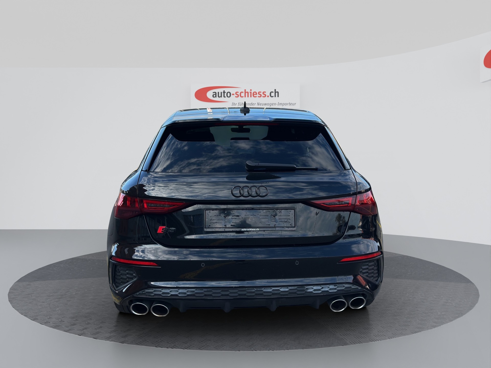 AUDI S3 Sportback 2.0 TFSI quattro S-tronic-image-3