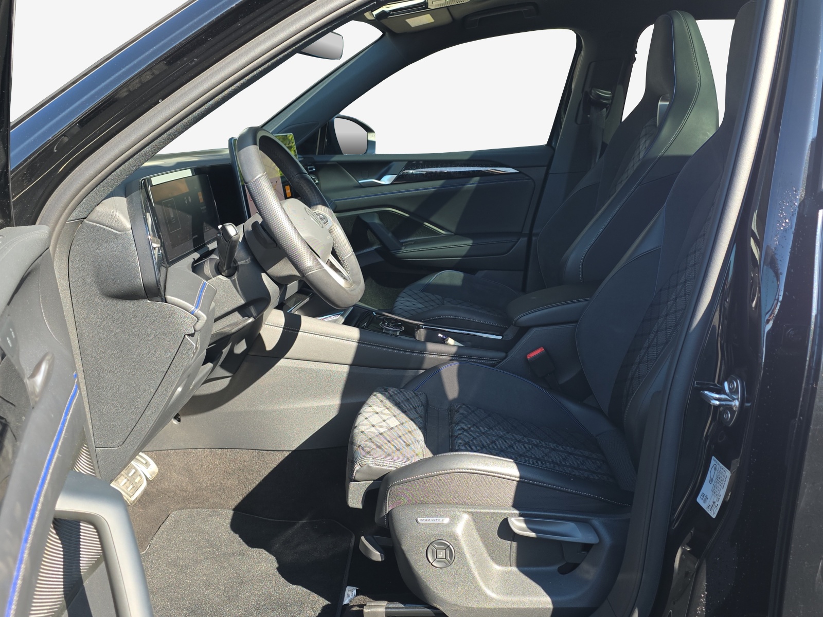 VW Tiguan 2.0 TSI DSG R-Line 4Motion-image-7