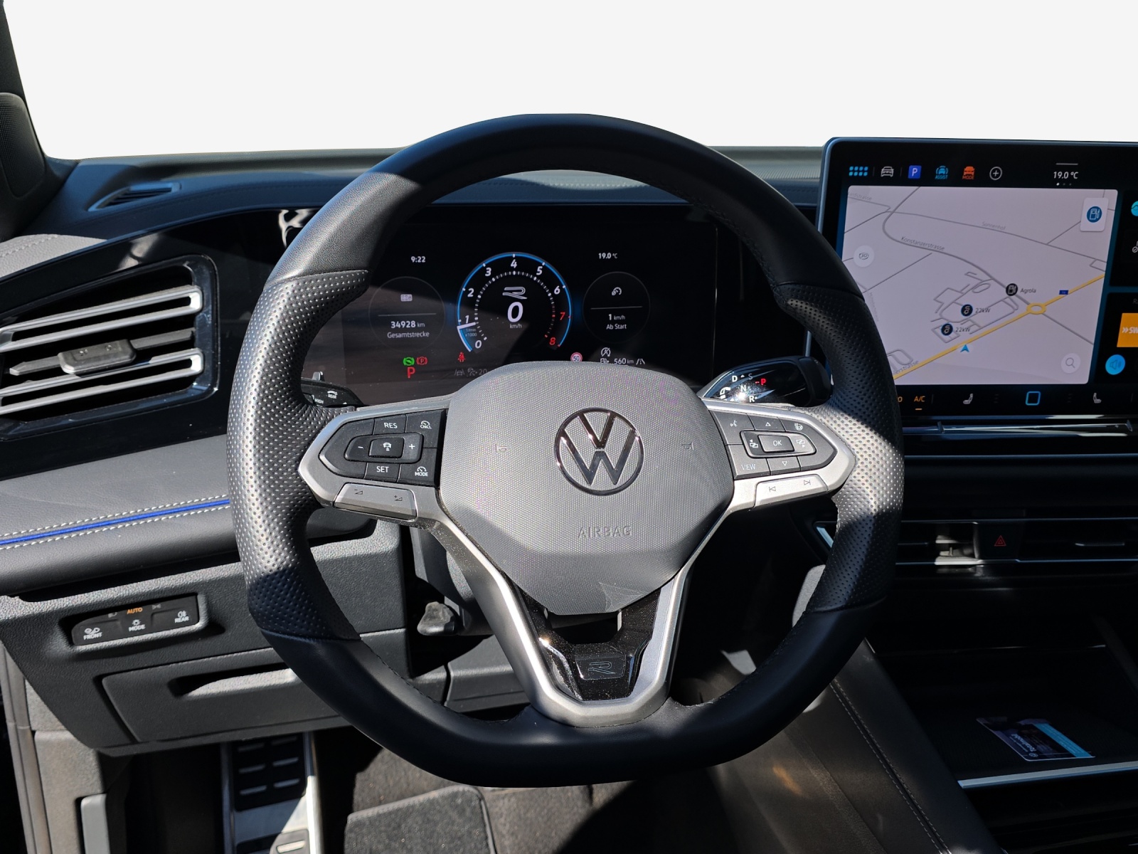 VW Tiguan 2.0 TSI DSG R-Line 4Motion-image-9
