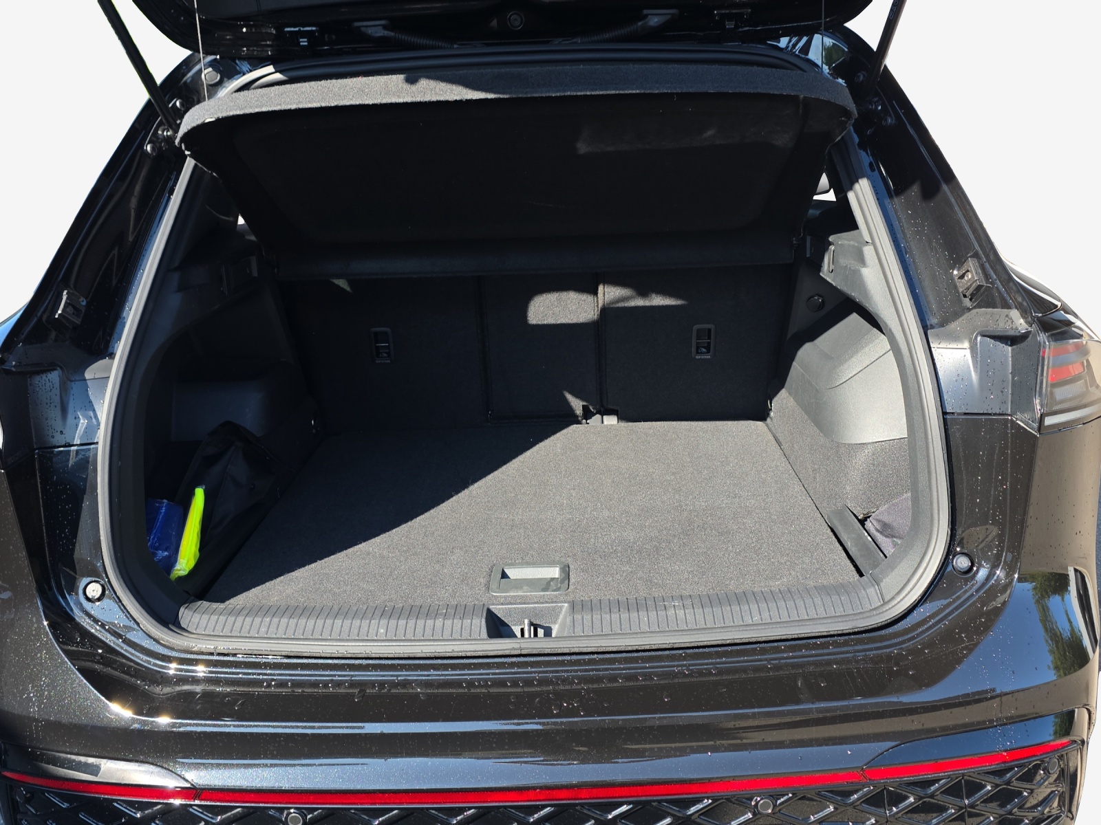 VW Tiguan 2.0 TSI DSG R-Line 4Motion-image-12