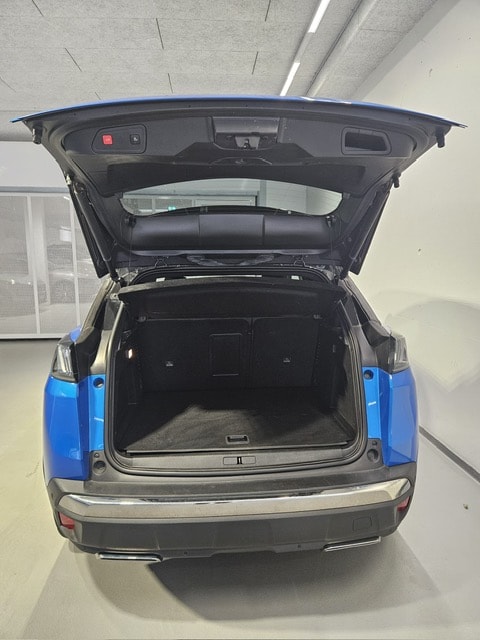 PEUGEOT 3008 1.6 Plug-in Hybrid4 GT Pack-image-7