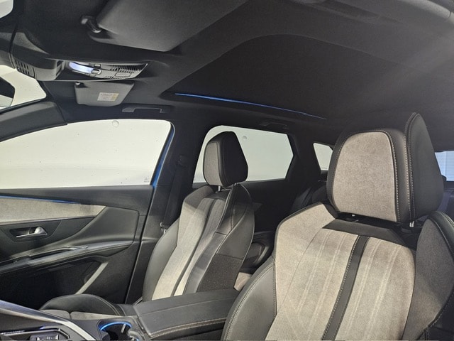 PEUGEOT 3008 1.6 Plug-in Hybrid4 GT Pack-image-8