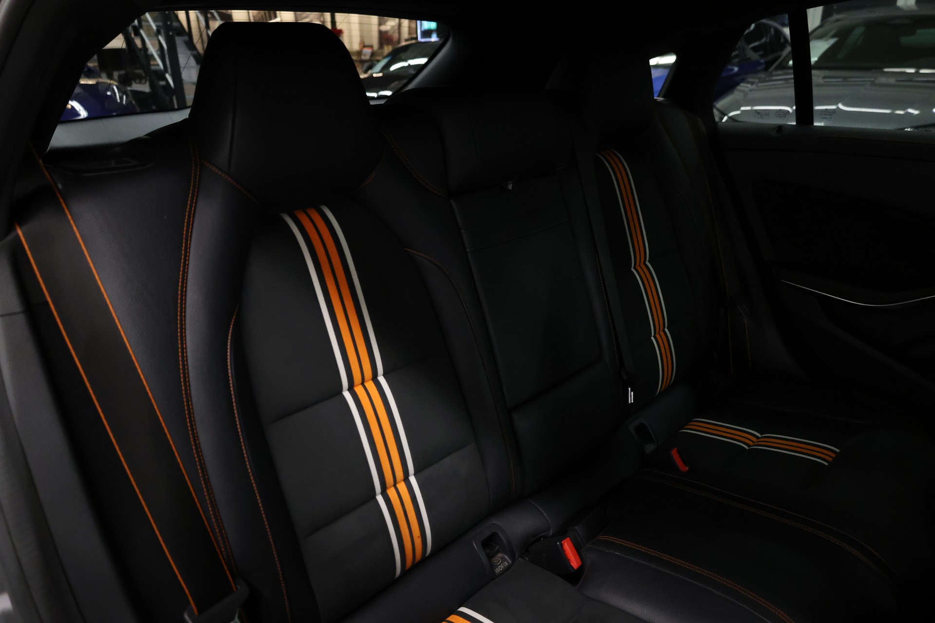 MERCEDES-BENZ CLA 45 AMG 4m Shooting Brake-image-26