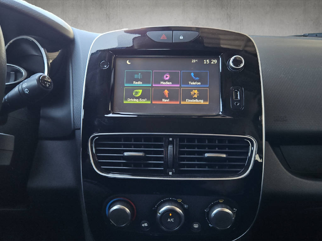 RENAULT Clio 0.9 TCe Zen S/S-image-8