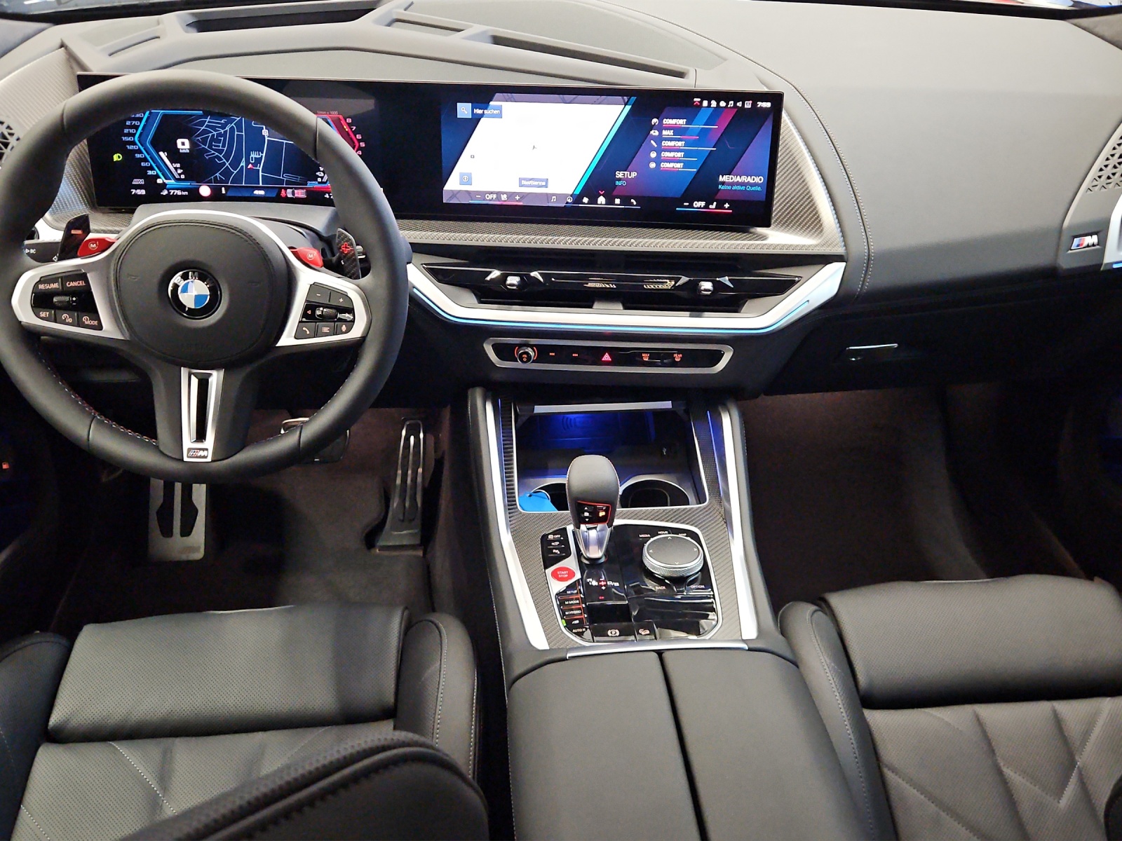 BMW XM xDrive 50e-image-13