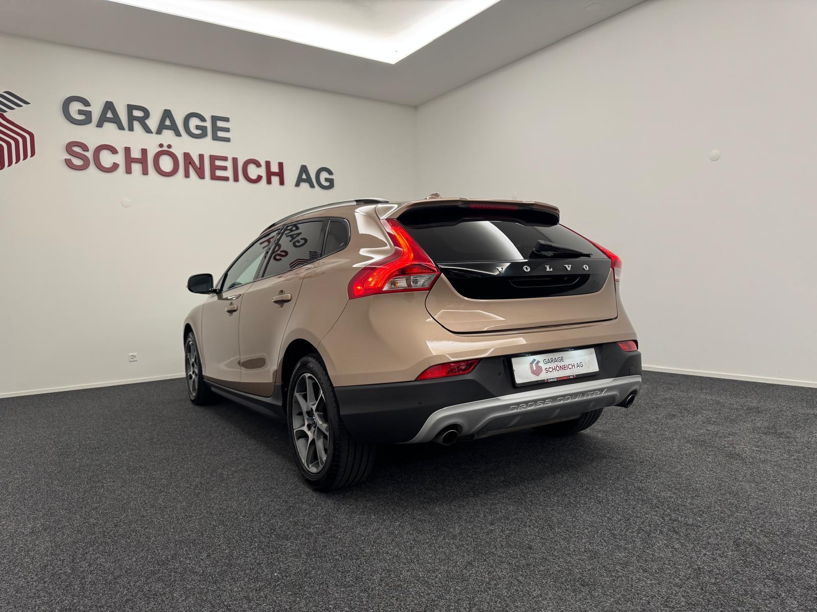 VOLVO V40 CC 2.5 T5 Summum AWD S/S-image-6