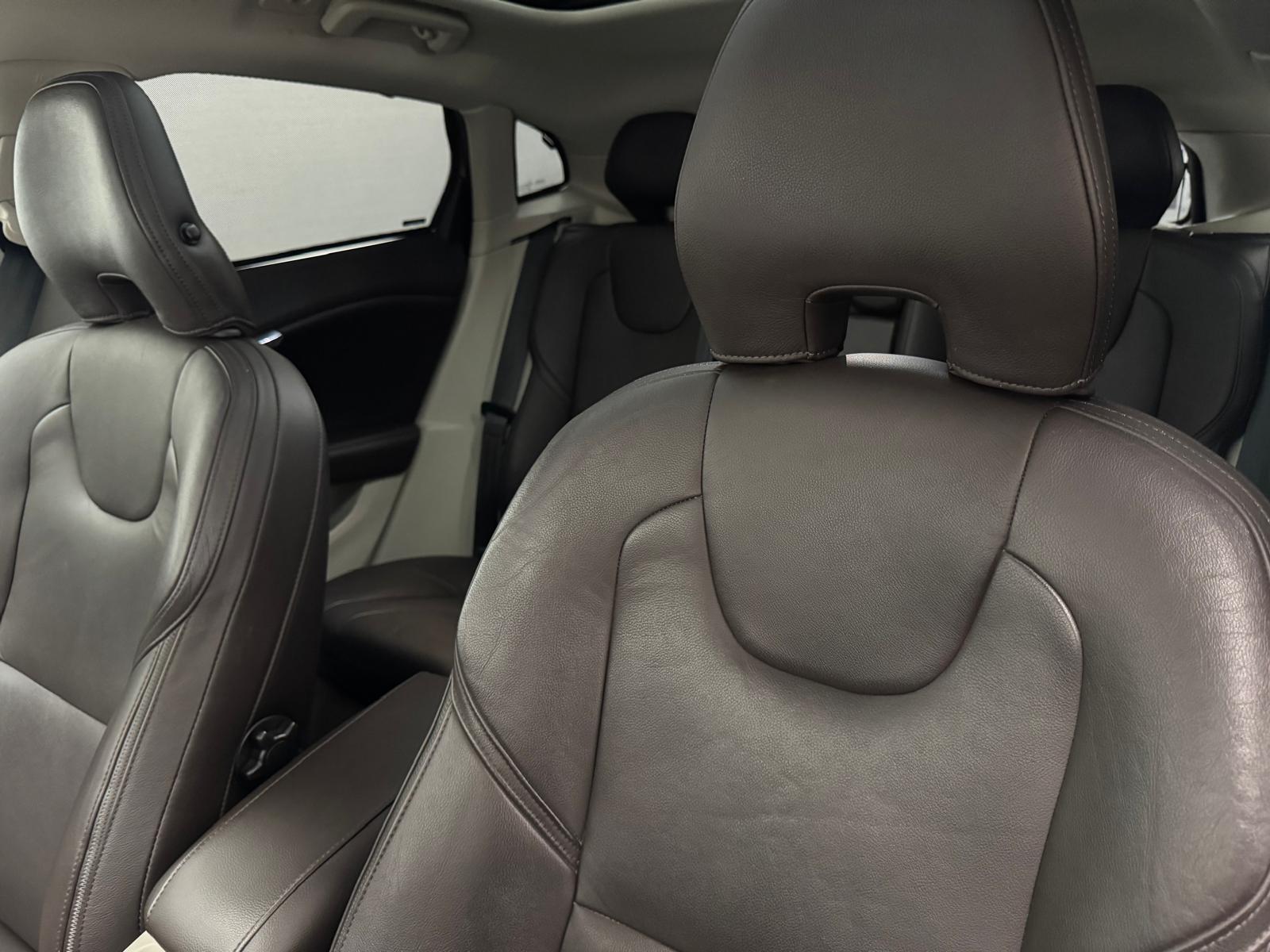 VOLVO V40 CC 2.5 T5 Summum AWD S/S-image-13