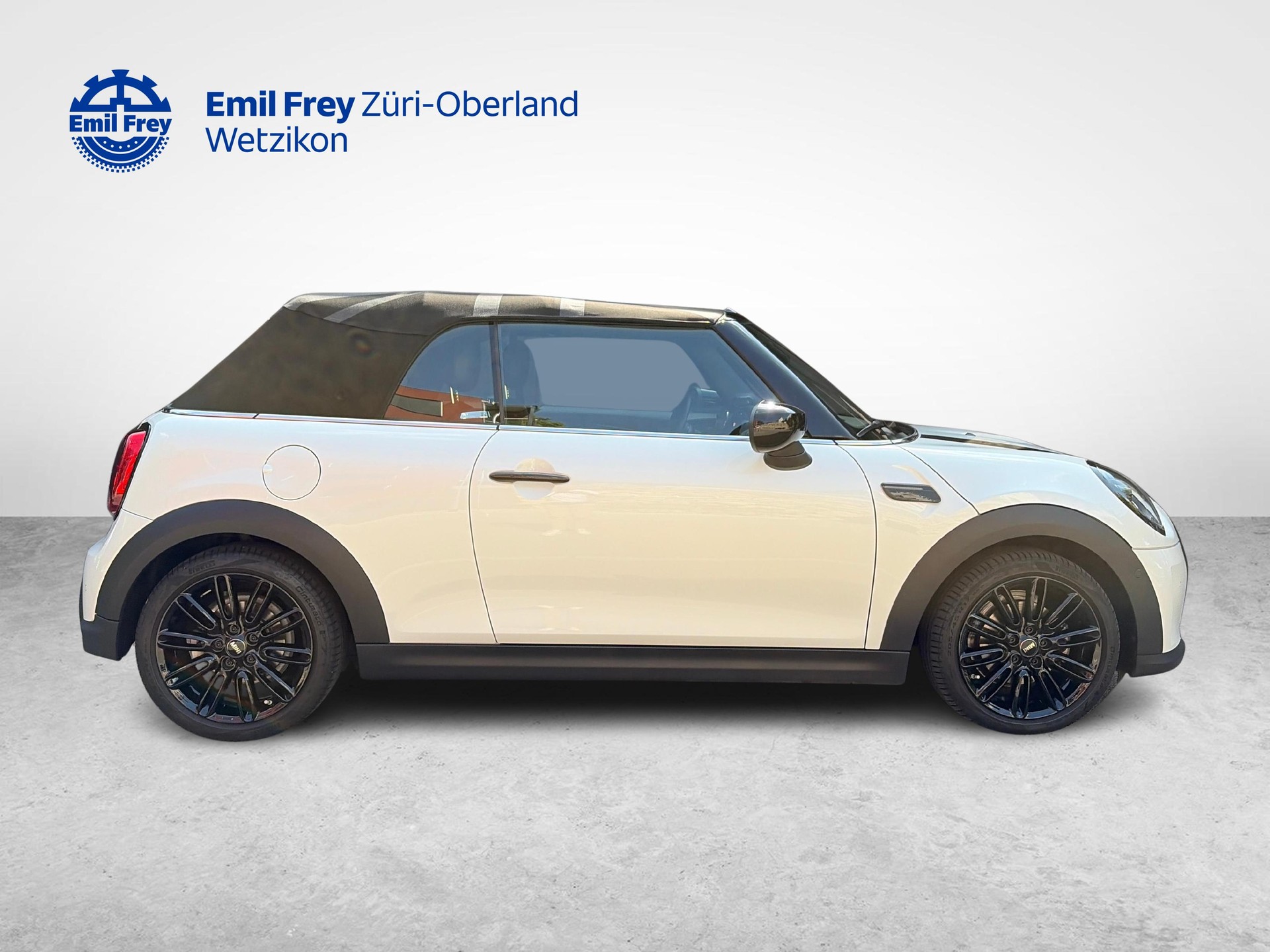 MINI Cabrio F57 1.5i Cooper-image-5