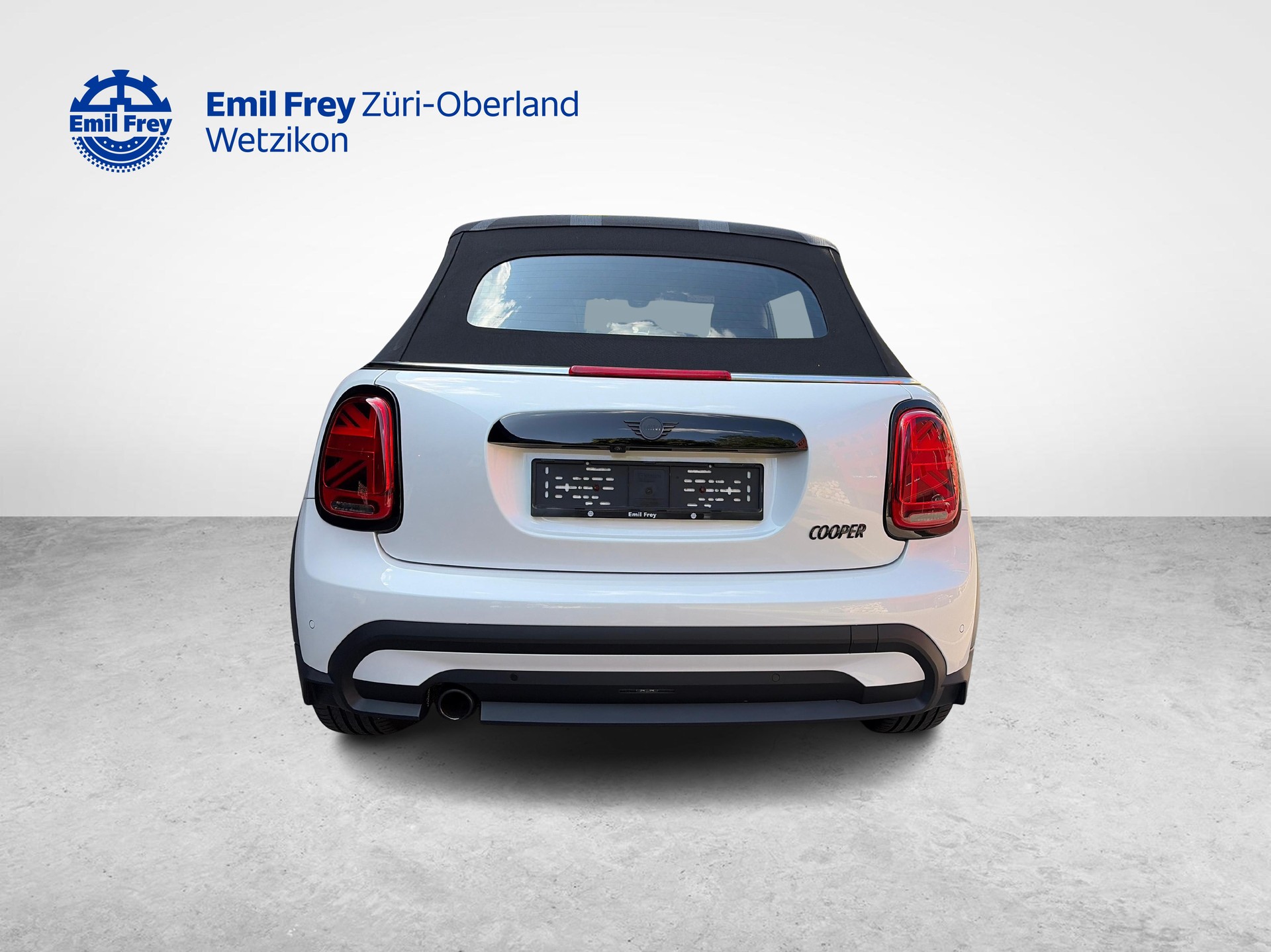 MINI Cabrio F57 1.5i Cooper-image-3