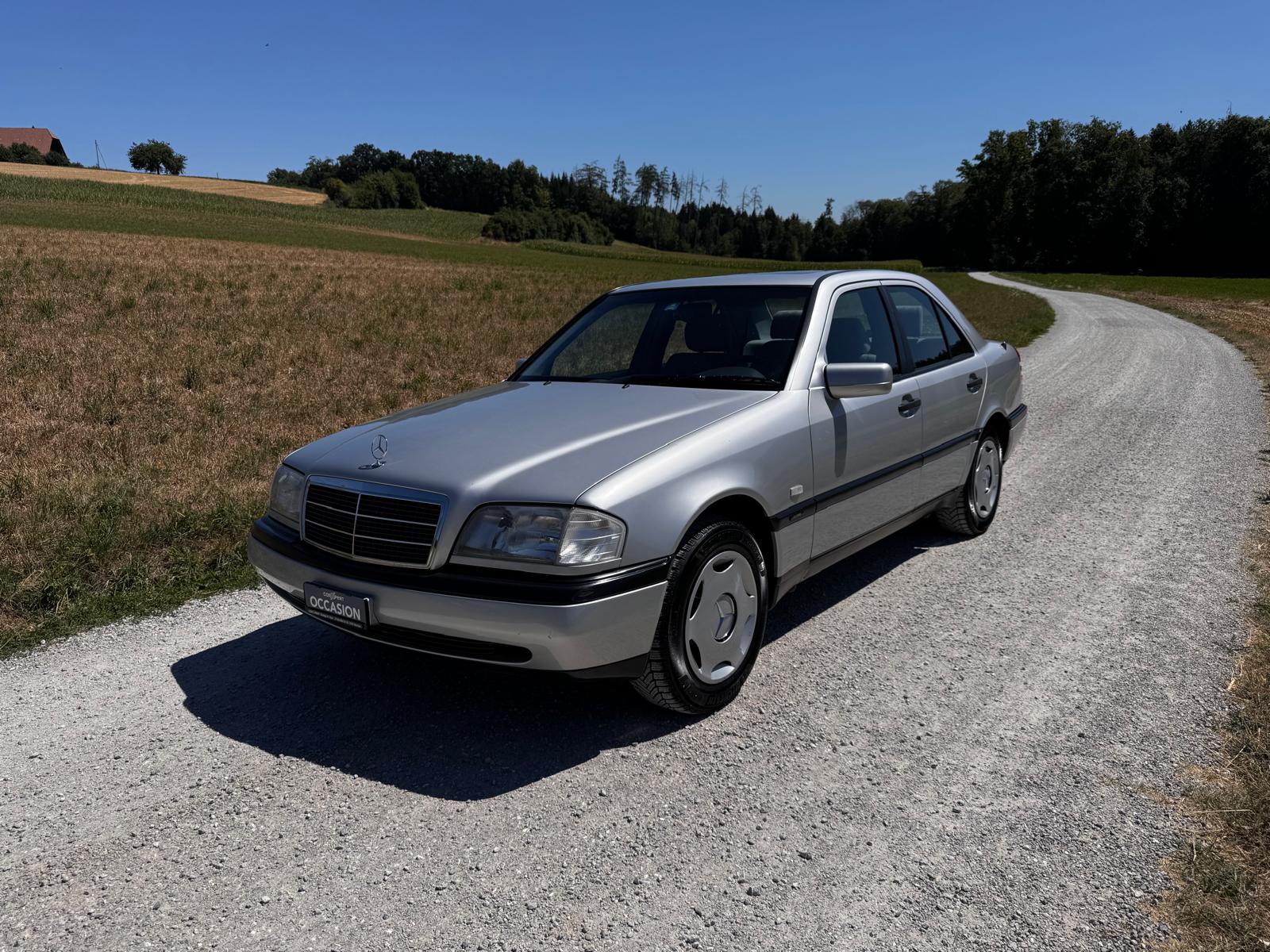 MERCEDES-BENZ C 180-image-0