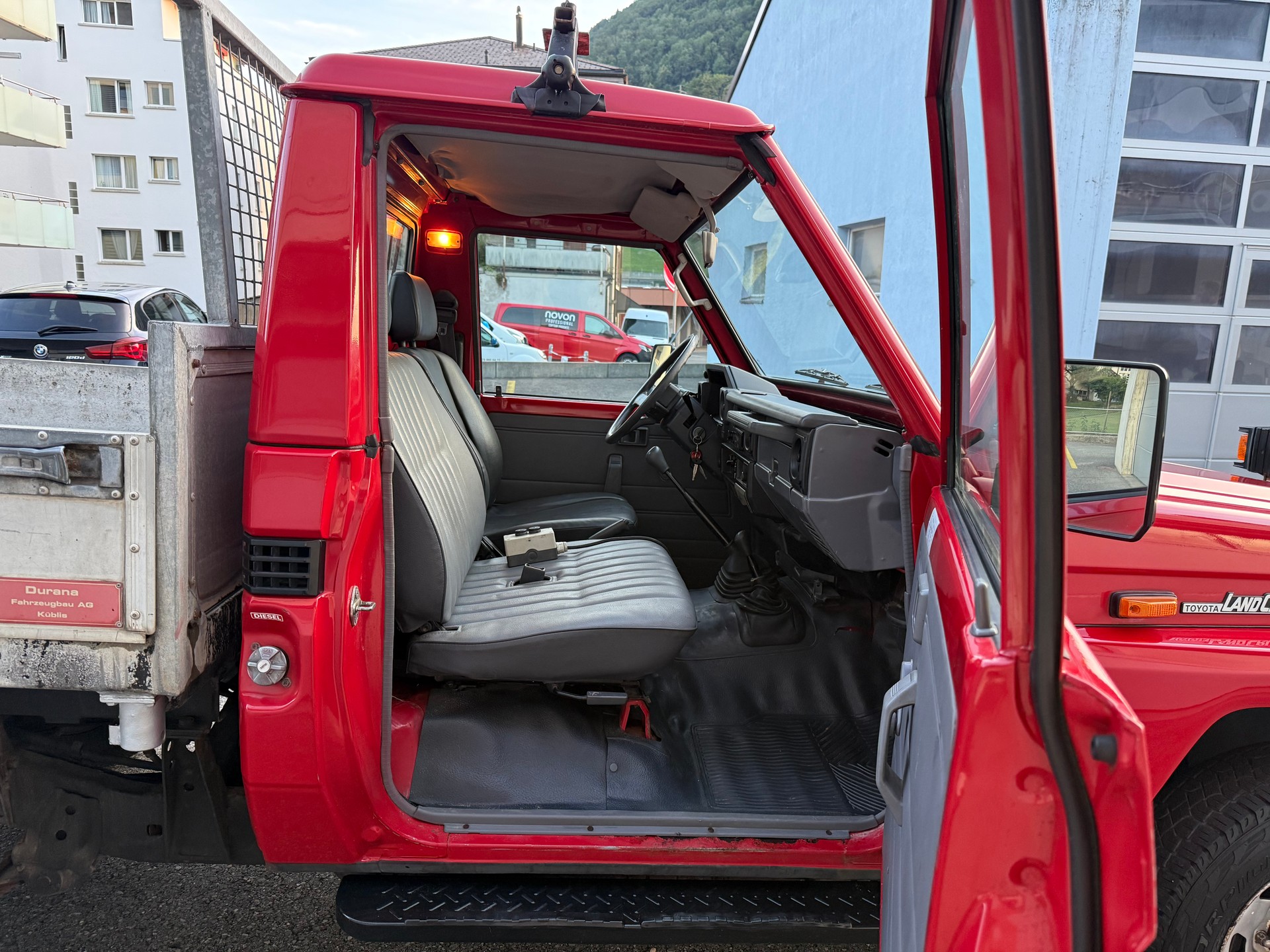 TOYOTA HZJ75 4.2D *3 Seiten-Kipper & Schneepflug*-image-14