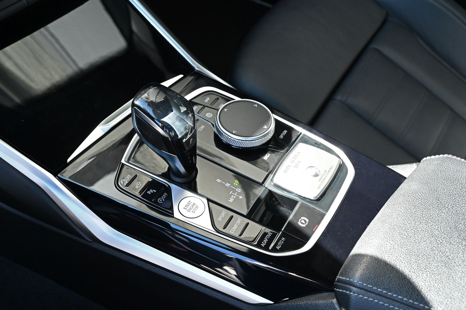 BMW-ALPINA D3 S BiTurbo Touring 3.0d xDrive Switch-Tronic **8-Fach Alpina Räder**-image-18