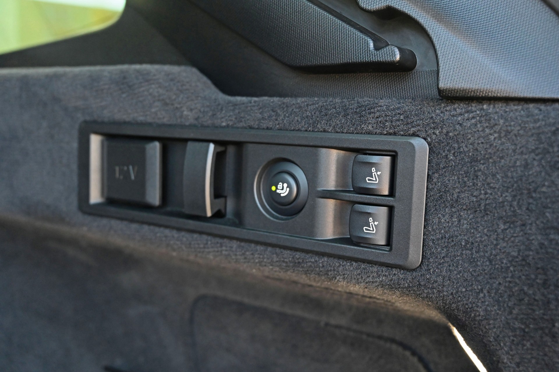 BMW-ALPINA D3 S BiTurbo Touring 3.0d xDrive Switch-Tronic **8-Fach Alpina Räder**-image-28