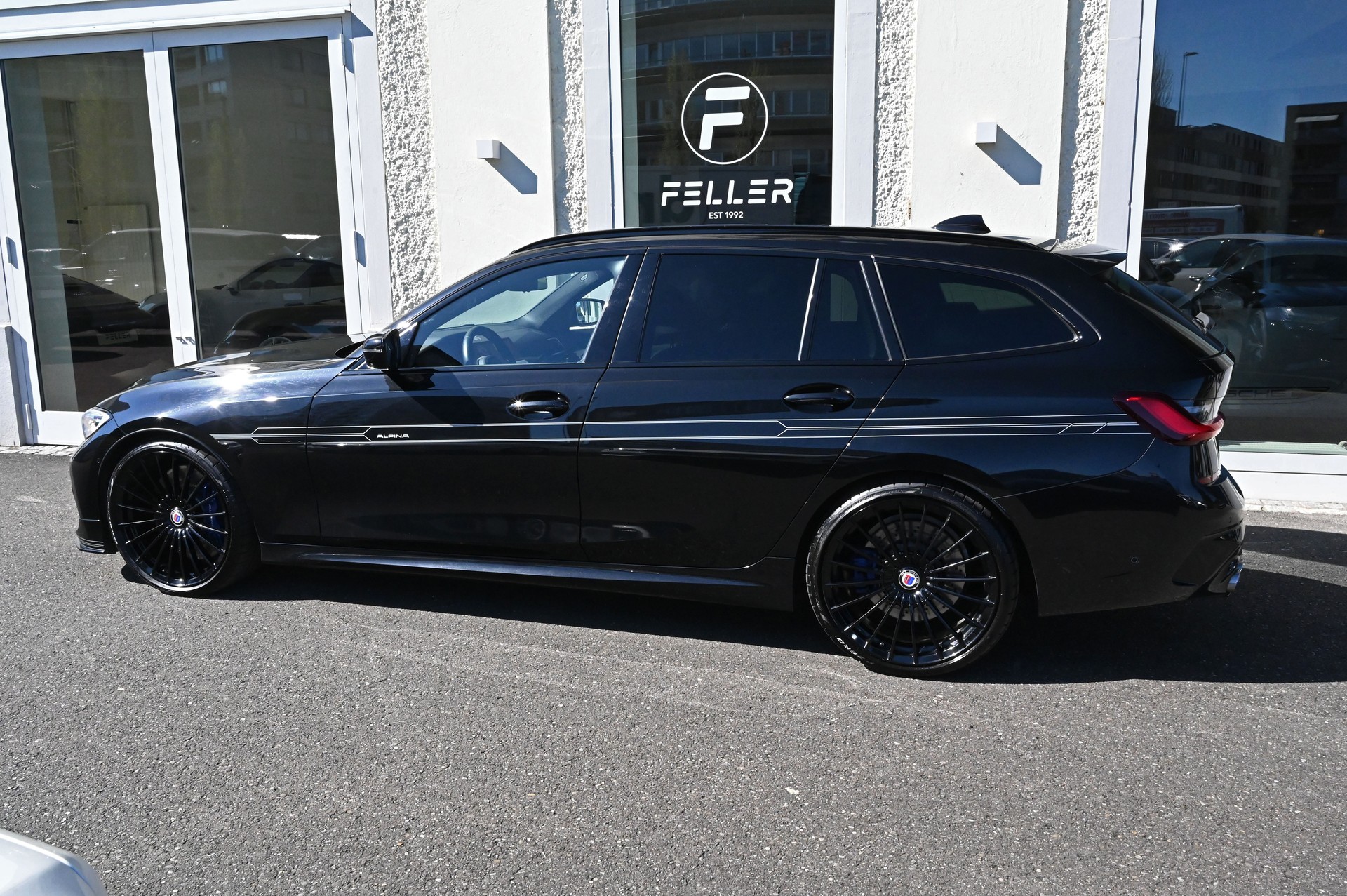 BMW-ALPINA D3 S BiTurbo Touring 3.0d xDrive Switch-Tronic **8-Fach Alpina Räder**-image-5