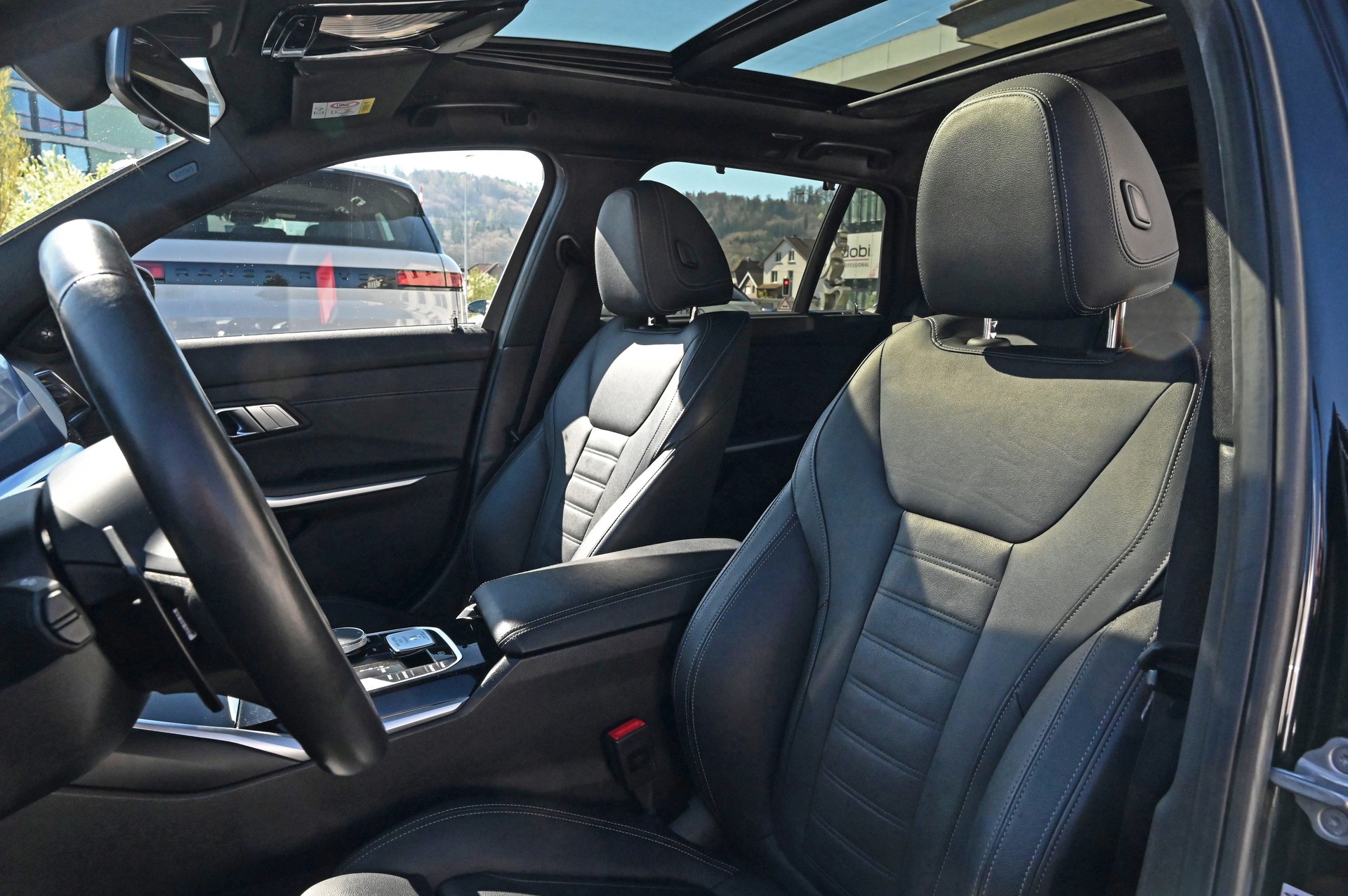 BMW-ALPINA D3 S BiTurbo Touring 3.0d xDrive Switch-Tronic **8-Fach Alpina Räder**-image-12