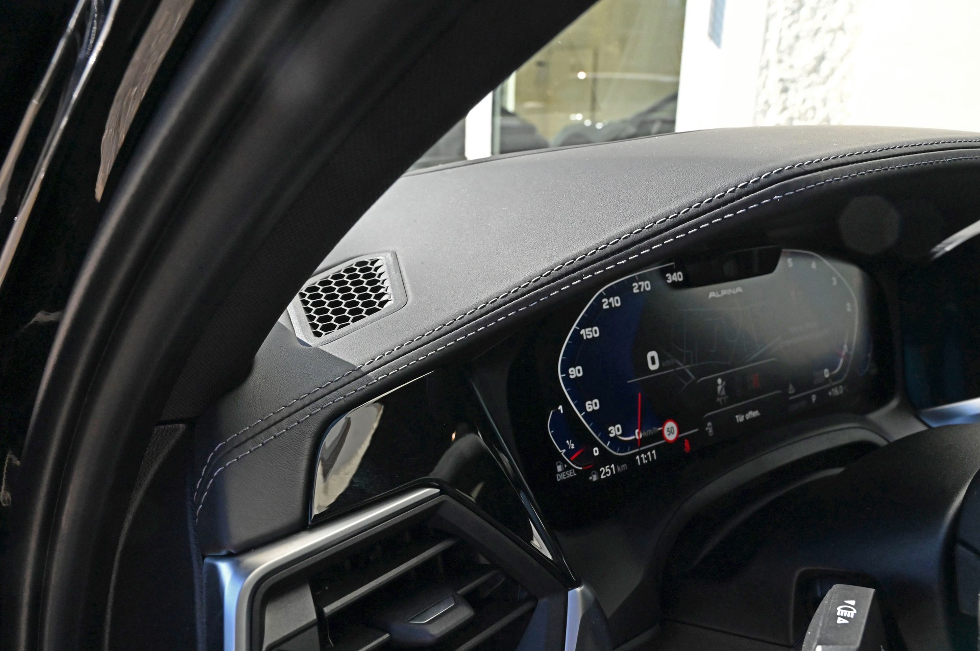 BMW-ALPINA D3 S BiTurbo Touring 3.0d xDrive Switch-Tronic **8-Fach Alpina Räder**-image-13