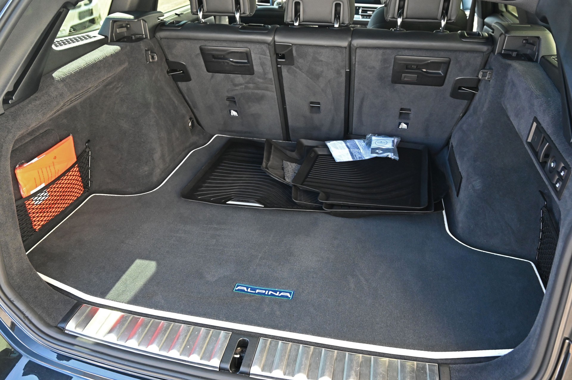 BMW-ALPINA D3 S BiTurbo Touring 3.0d xDrive Switch-Tronic **8-Fach Alpina Räder**-image-27