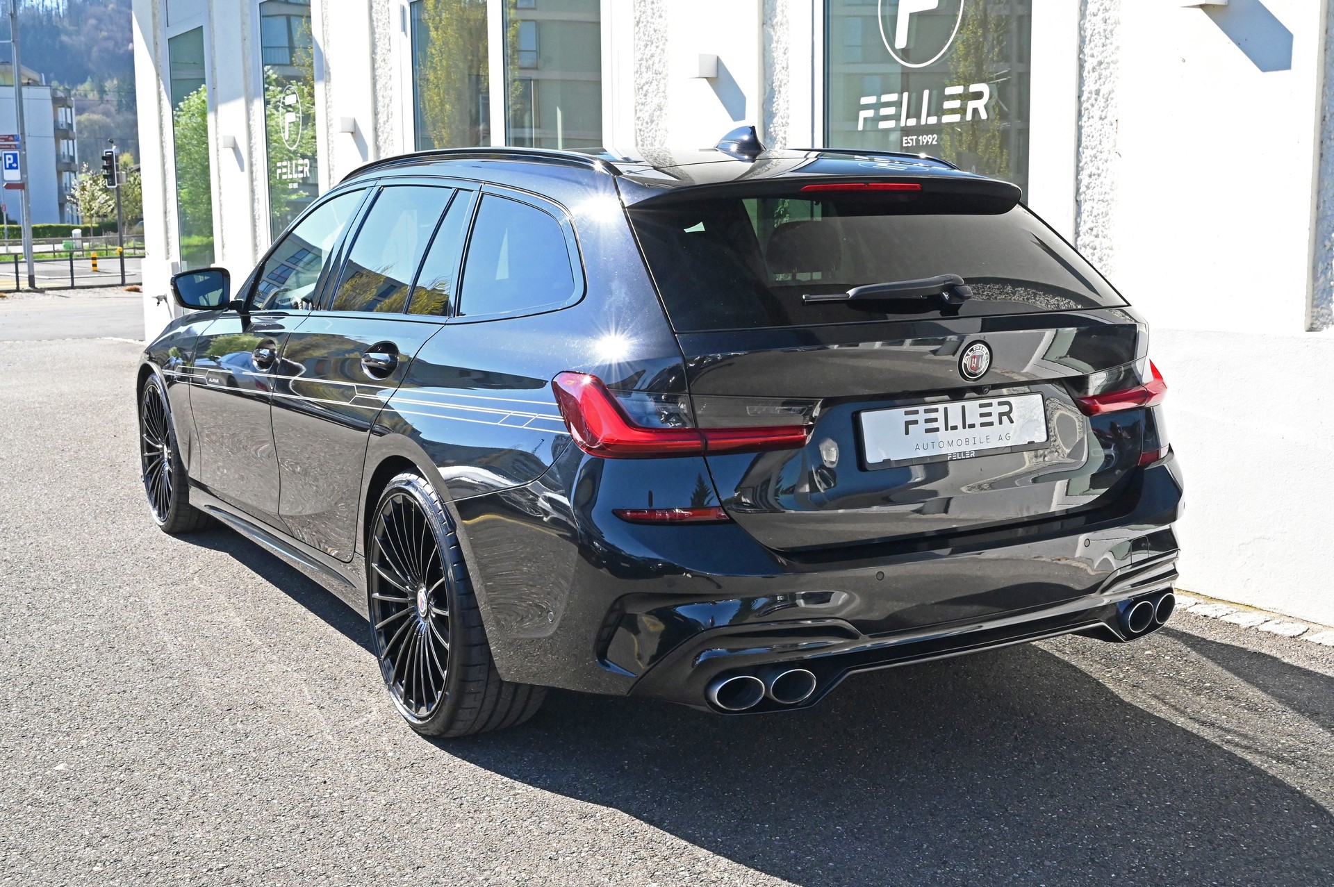 BMW-ALPINA D3 S BiTurbo Touring 3.0d xDrive Switch-Tronic **8-Fach Alpina Räder**-image-7