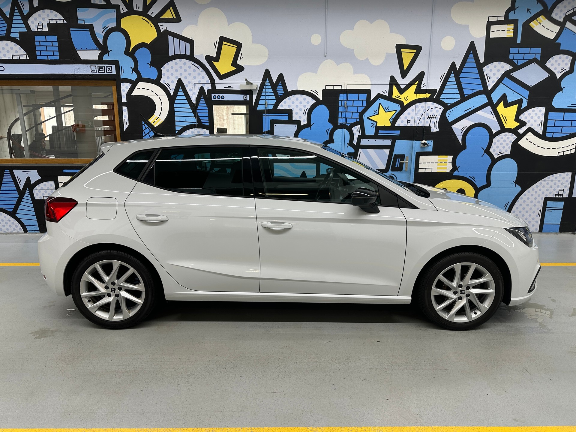 SEAT Ibiza 1.0 EcoTSI FR-image-2