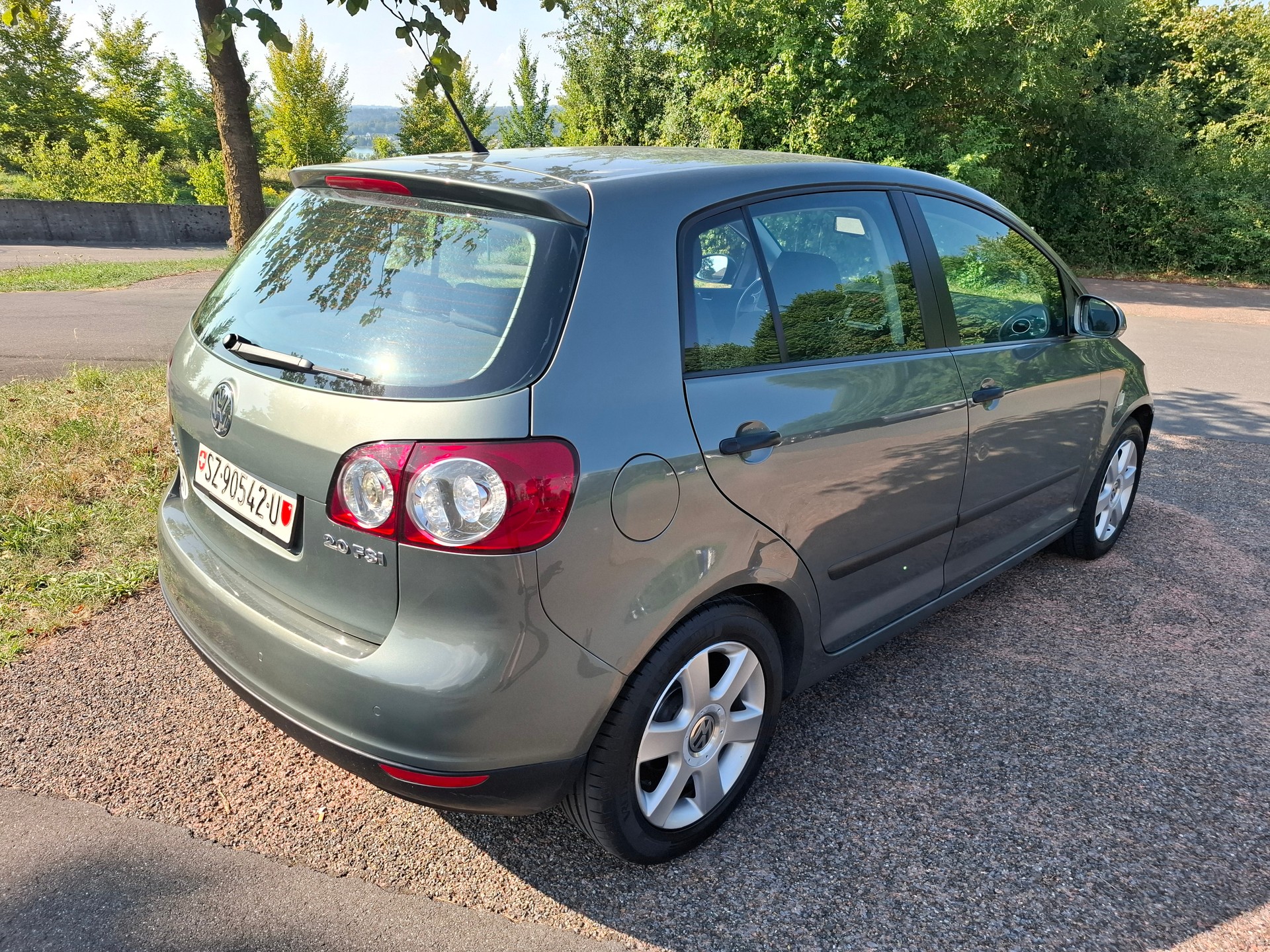 VW Golf Plus 2.0 FSI Comfortline-image-6