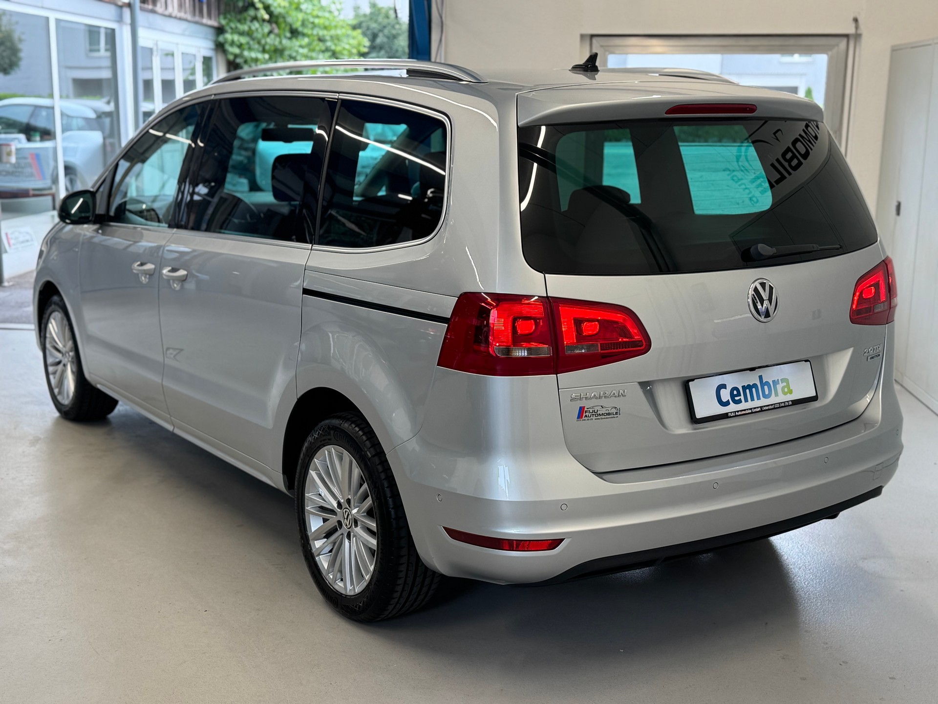 VW Sharan 2.0 TDI BlueMotion Technology Cup 4Motion-image-5