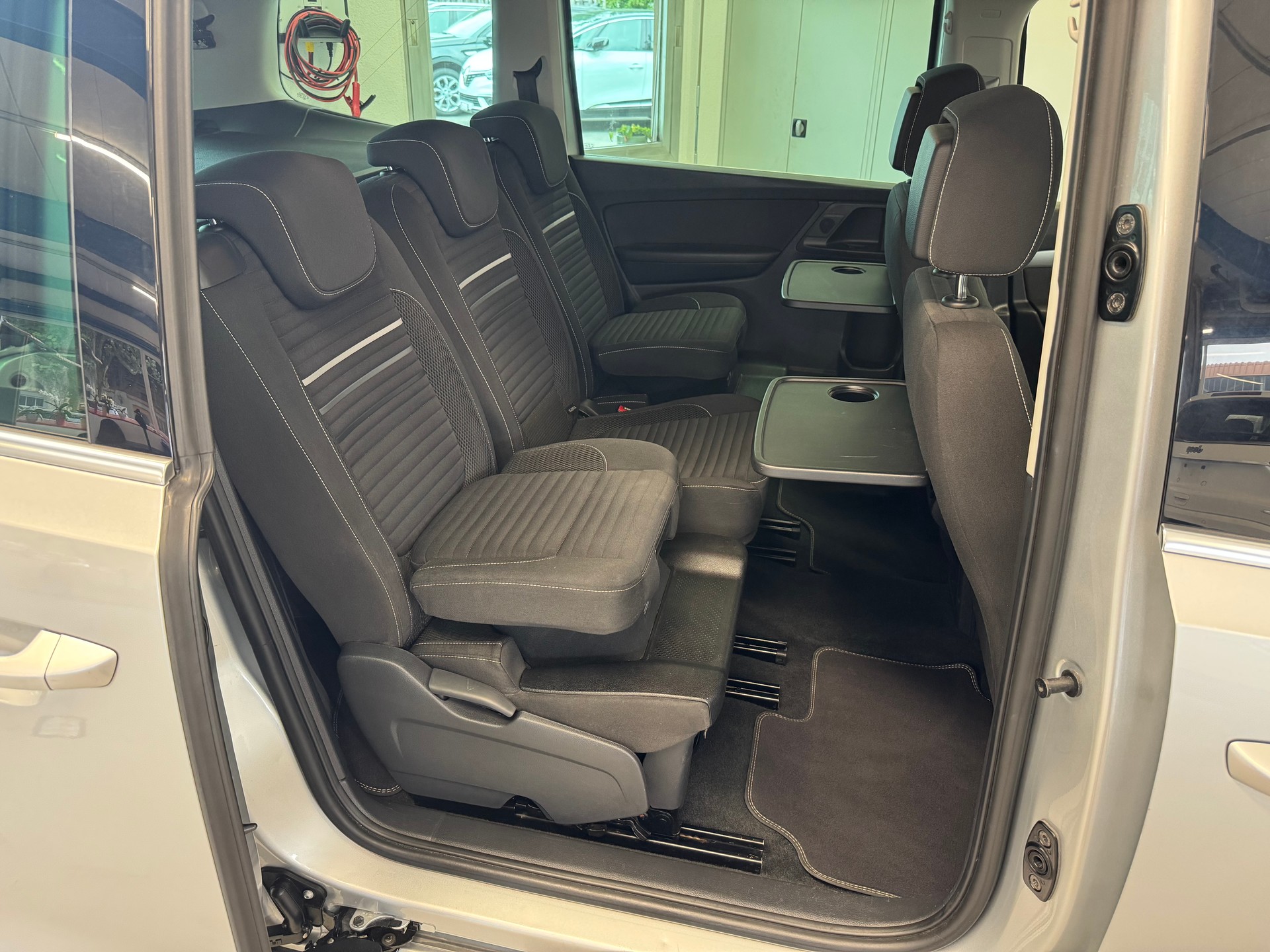 VW Sharan 2.0 TDI BlueMotion Technology Cup 4Motion-image-11