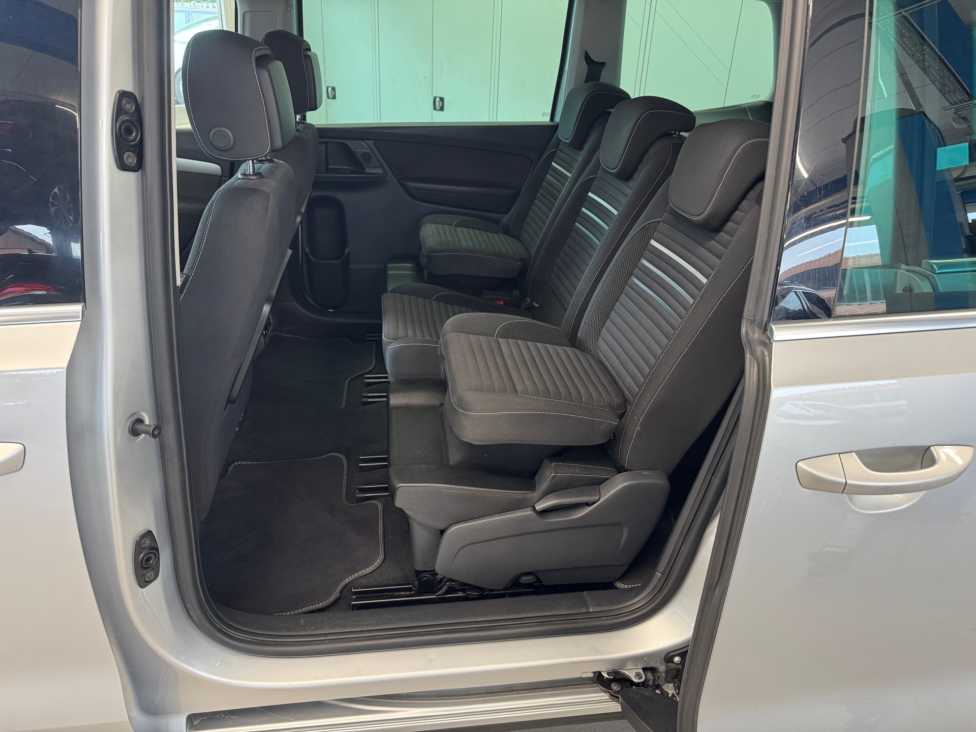 VW Sharan 2.0 TDI BlueMotion Technology Cup 4Motion-image-10