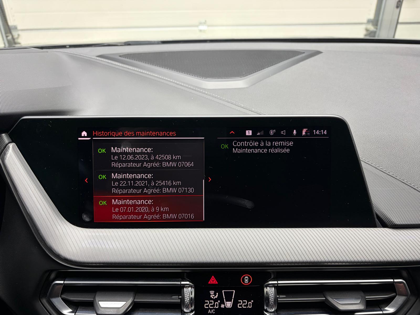 BMW M135i xDrive Steptronic-image-25