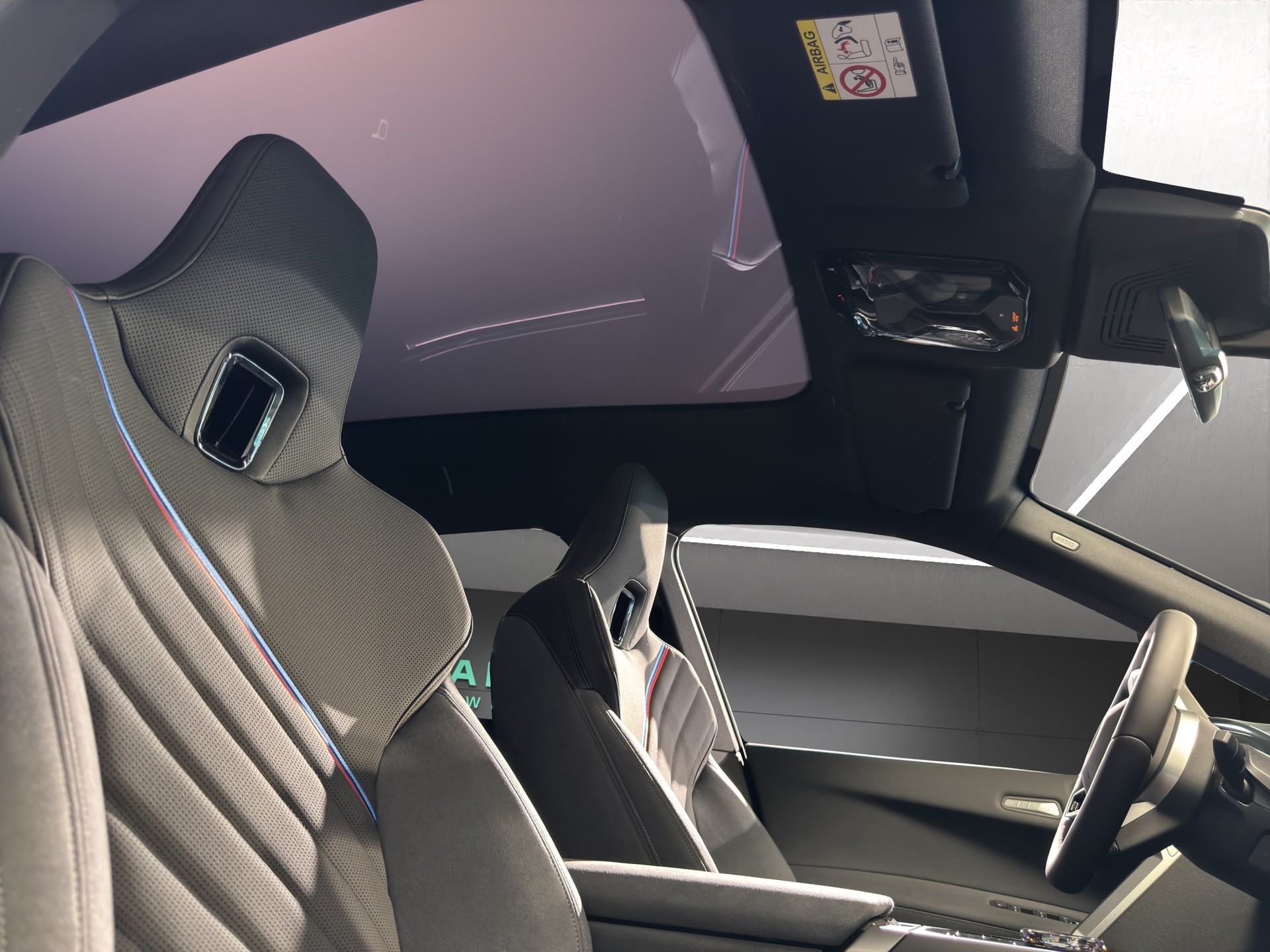 BMW iX xDrive60-image-21