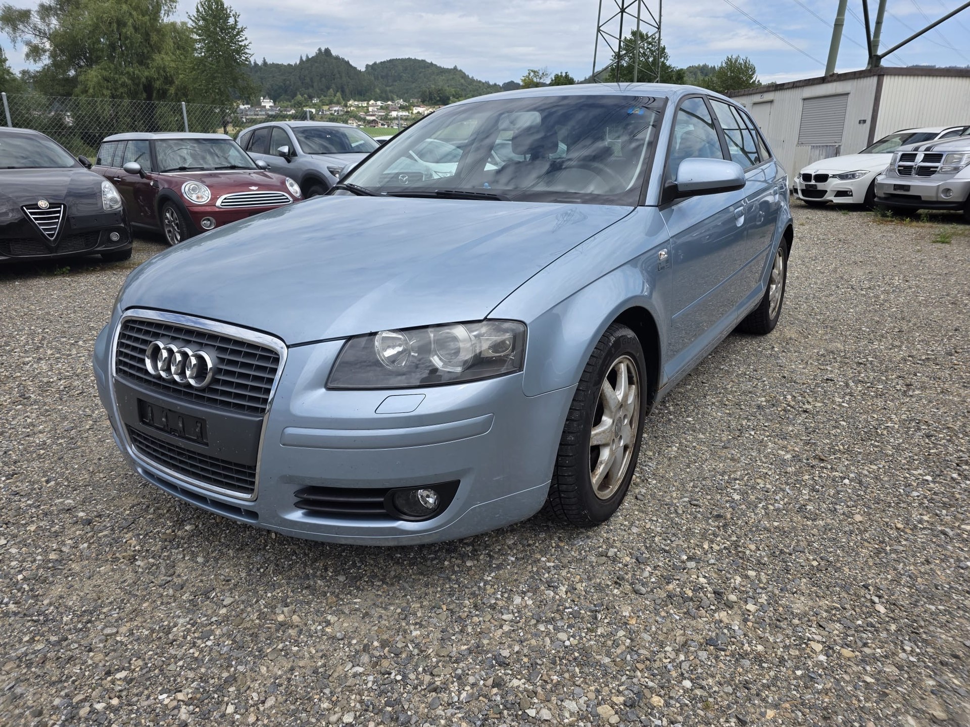 AUDI A3 2.0 TFSI Automatik-image-1