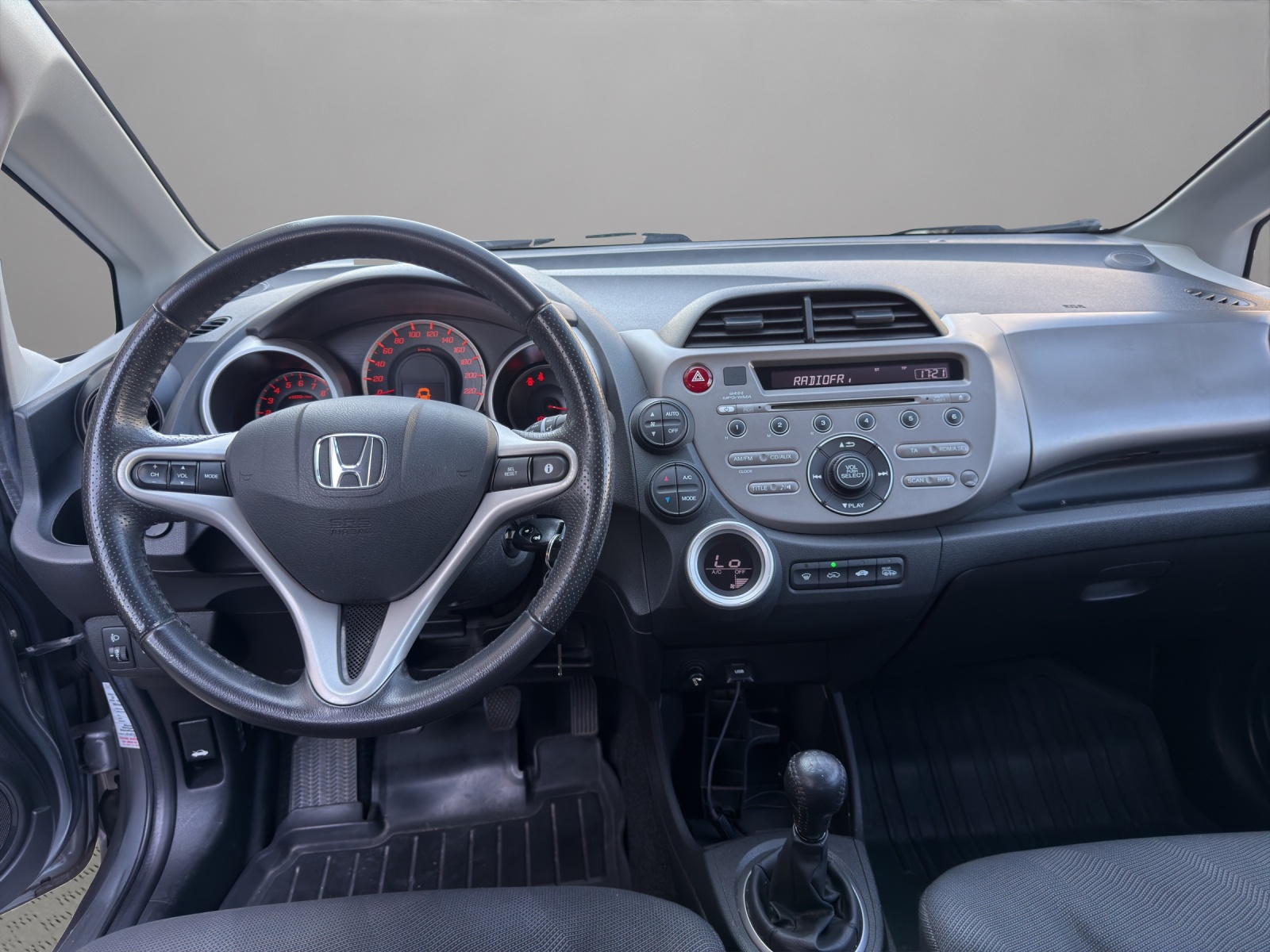 HONDA Jazz 1.4i Comfort-image-13