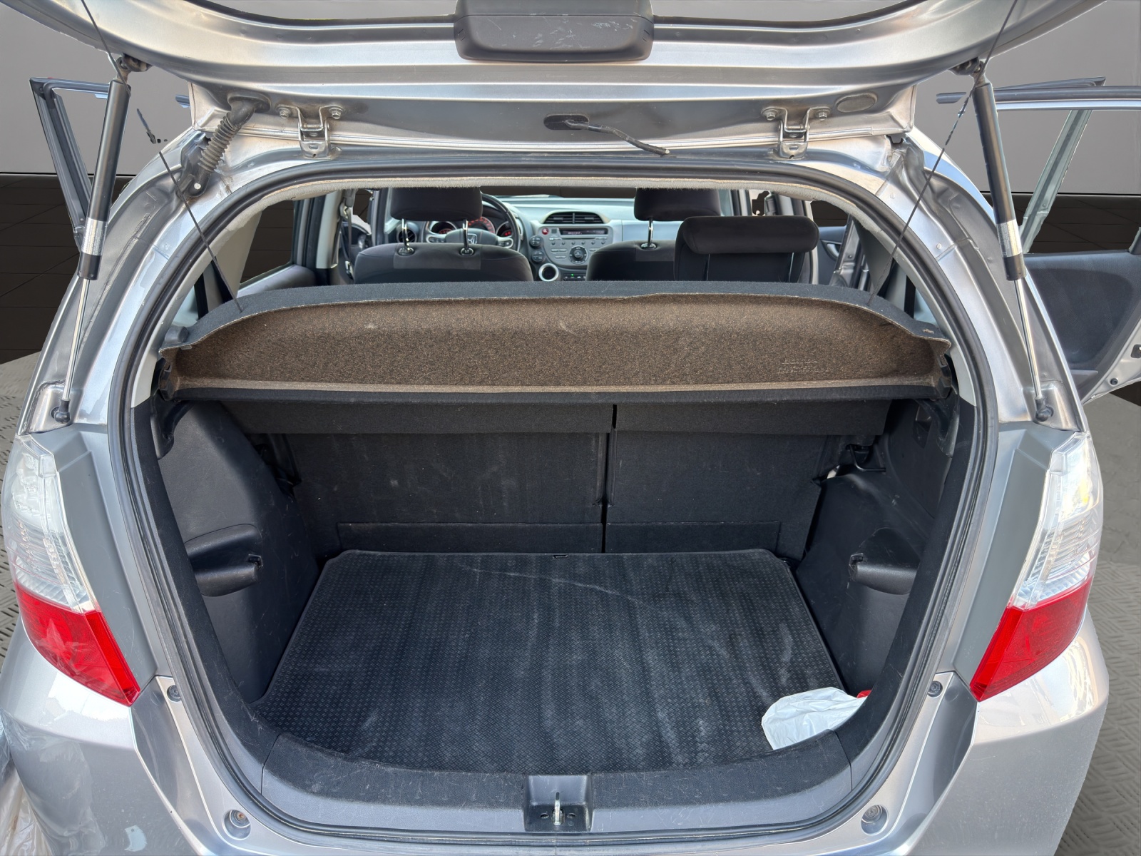 HONDA Jazz 1.4i Comfort-image-17