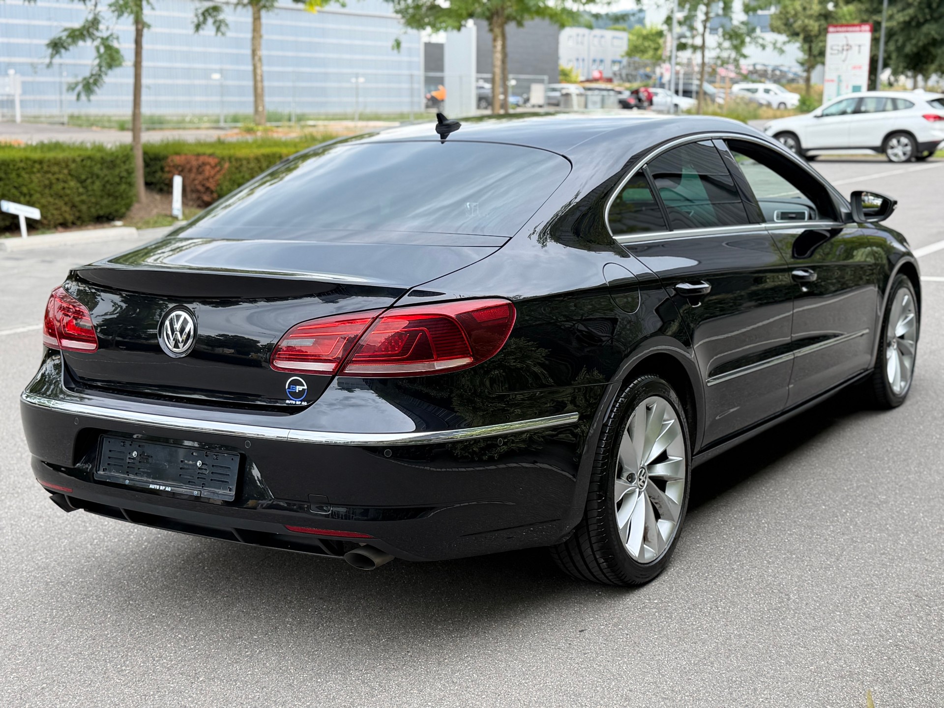 VW CC 2.0 TDI BlueMotion Technology 4Motion DSG-image-3