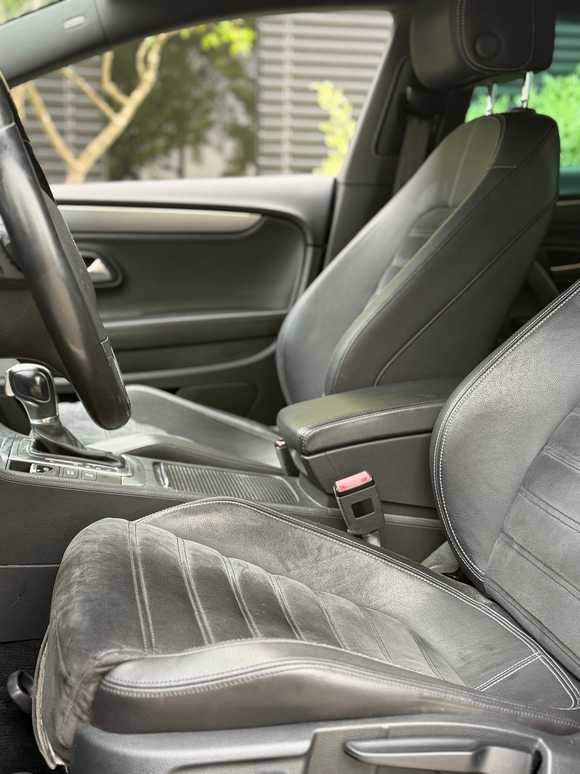 VW CC 2.0 TDI BlueMotion Technology 4Motion DSG-image-8