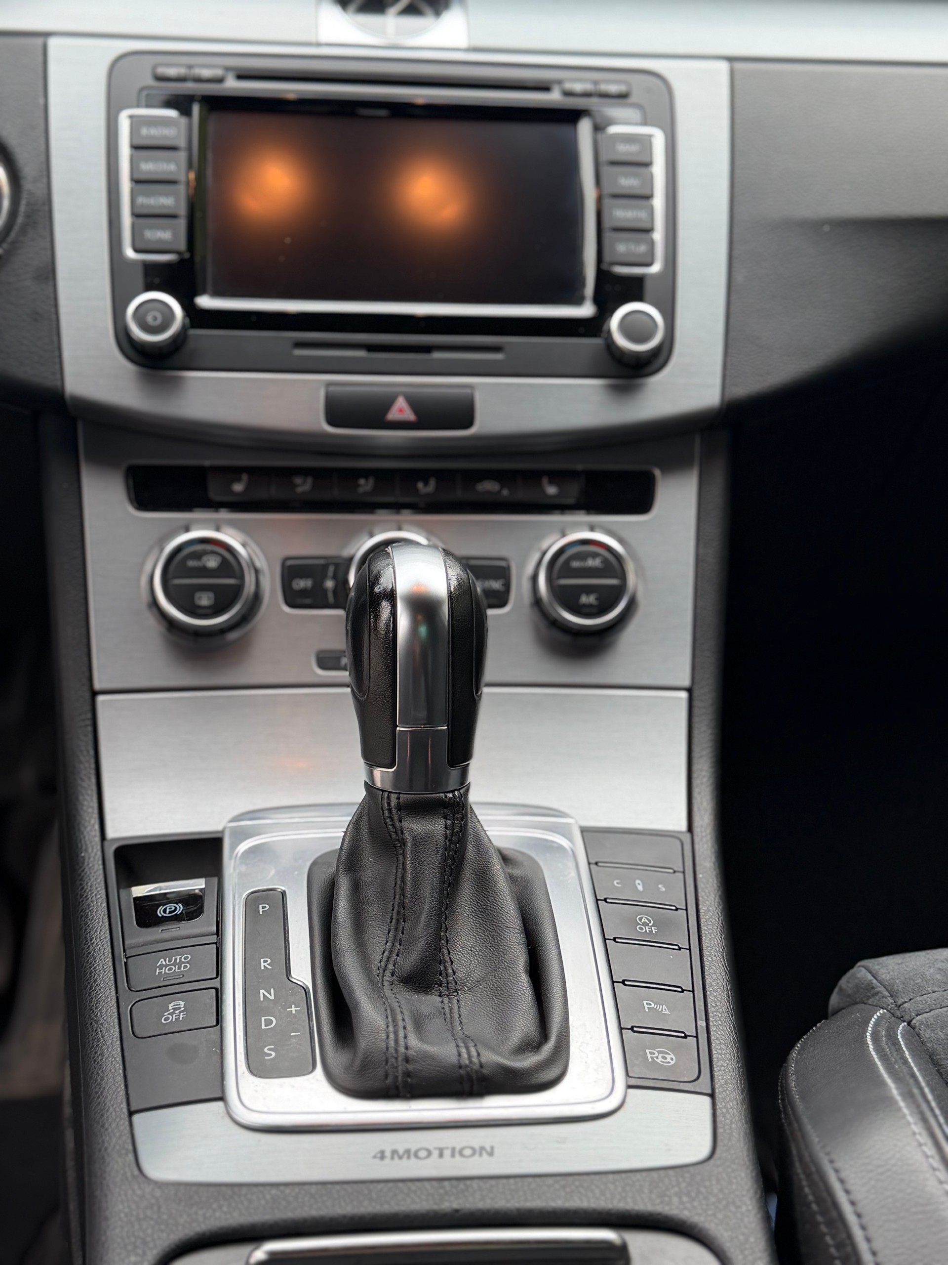 VW CC 2.0 TDI BlueMotion Technology 4Motion DSG-image-12
