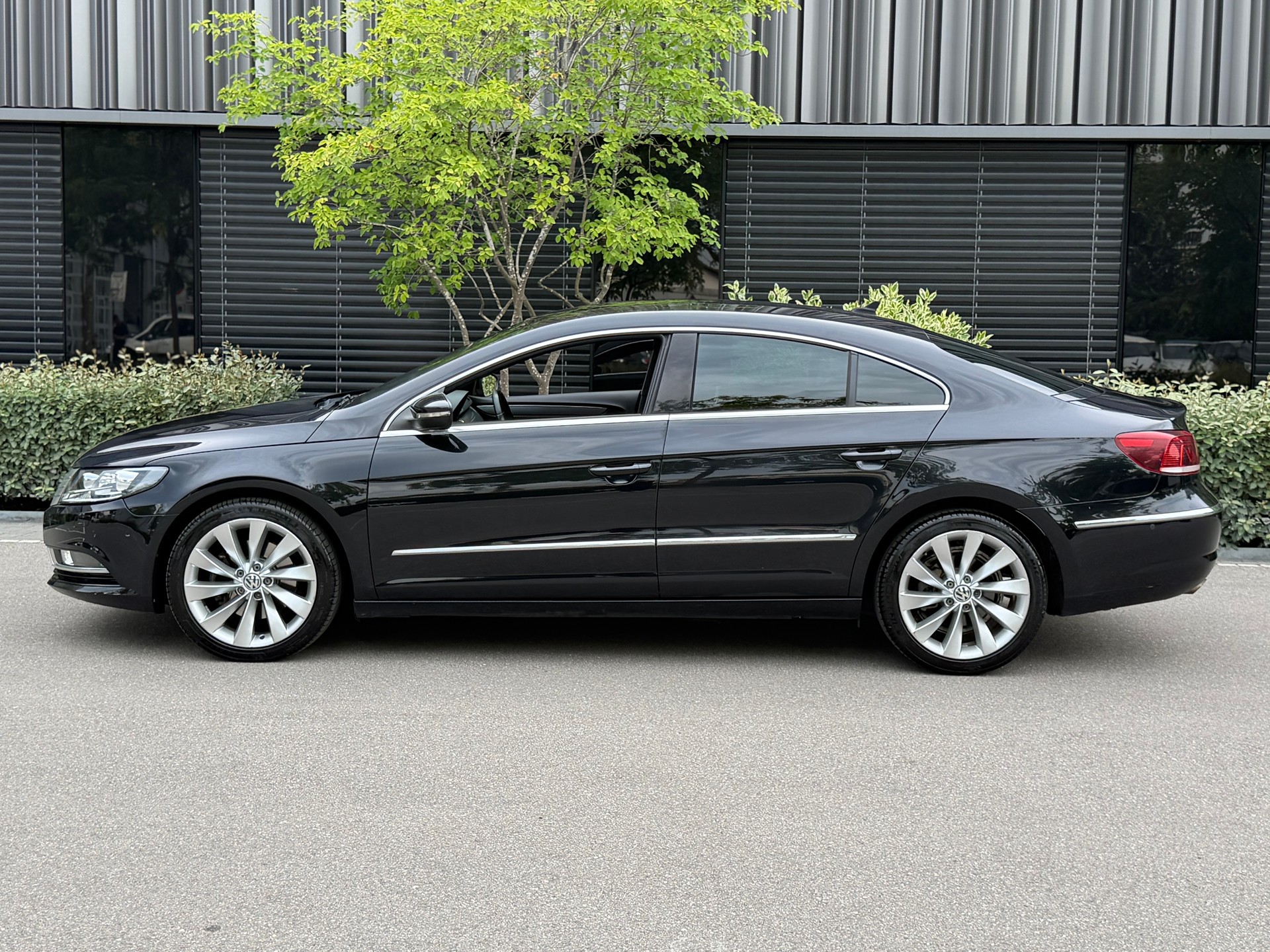 VW CC 2.0 TDI BlueMotion Technology 4Motion DSG-image-6
