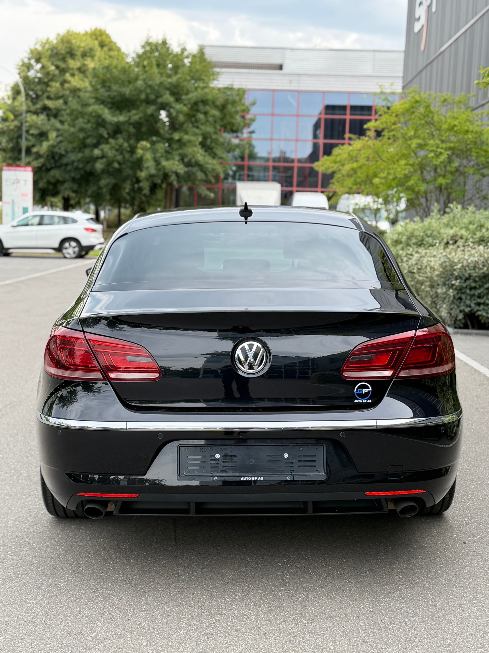VW CC 2.0 TDI BlueMotion Technology 4Motion DSG-image-4