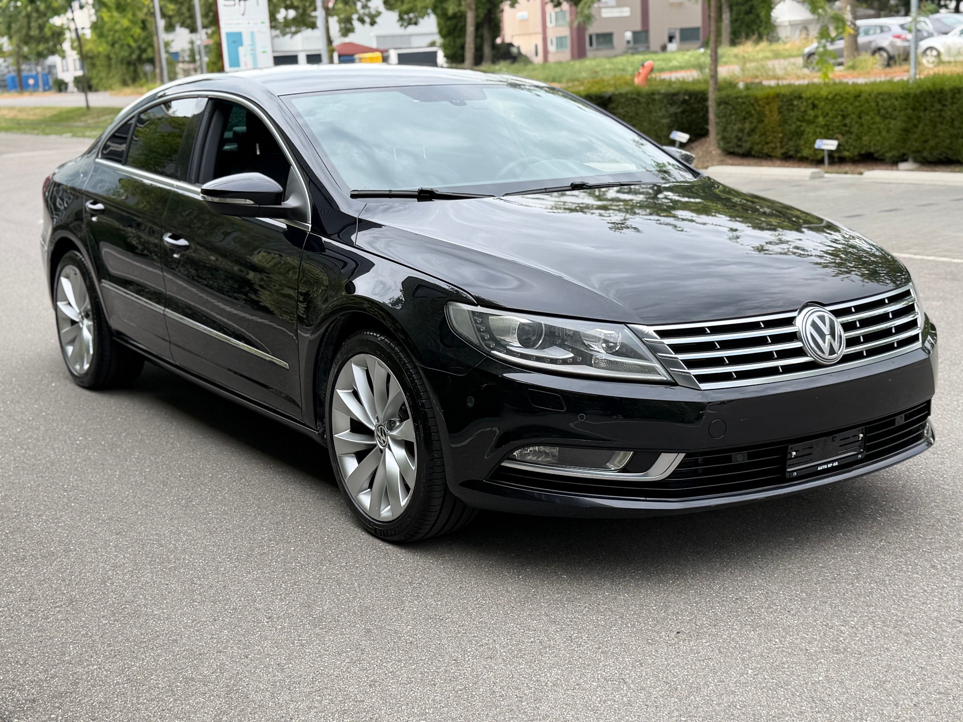 VW CC 2.0 TDI BlueMotion Technology 4Motion DSG-image-2